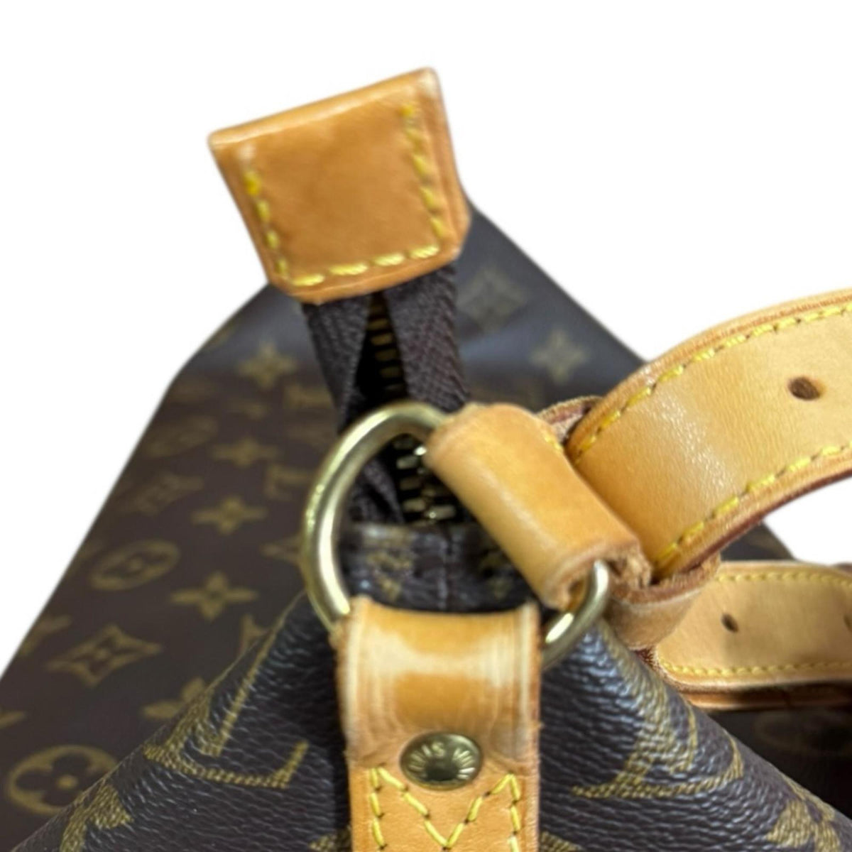 Louis Vuitton Brown Monogram Shoulder Bag (Pre-Owned)