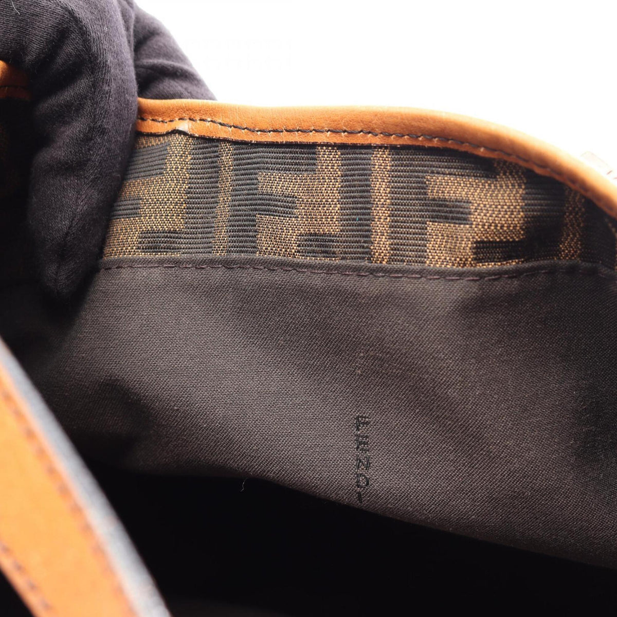 Fendi Black Brown Canvas Leather Handbag Shoulder Bag (Pre-Owned)