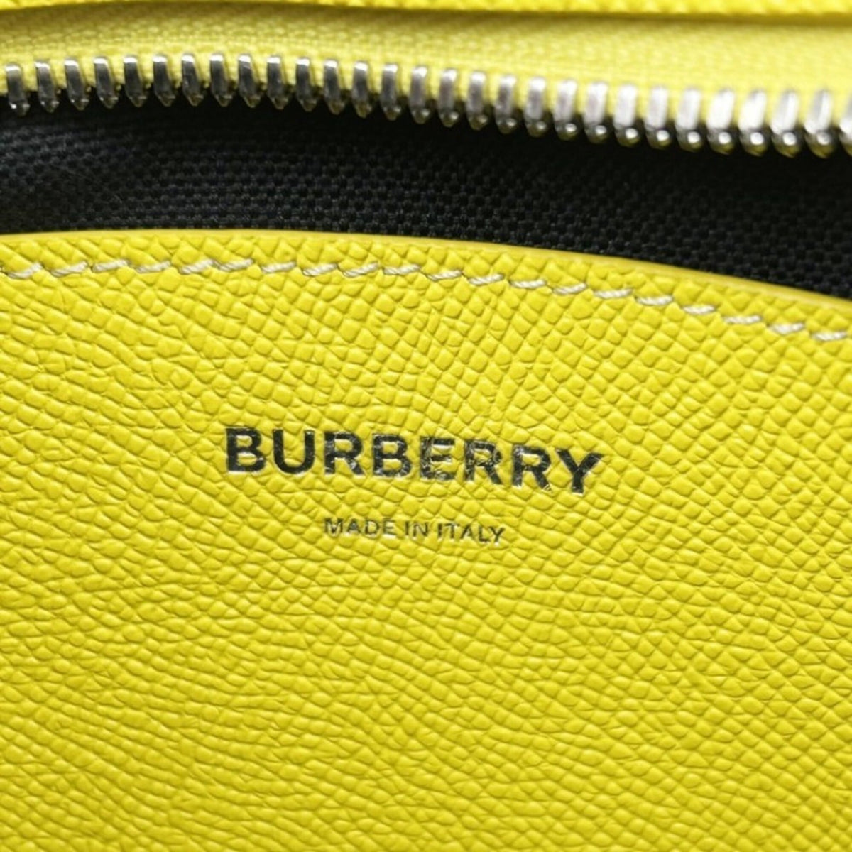 Burberry Yellow Leather (Pre-Owned)