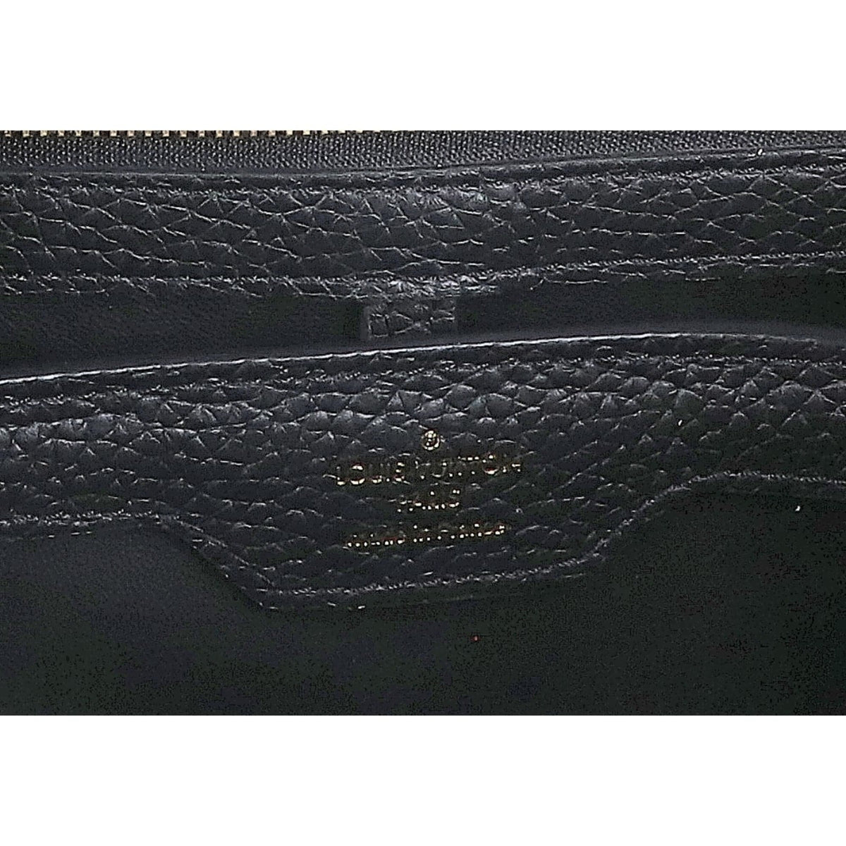 Louis Vuitton Black Leather Handbag (Pre-Owned)
