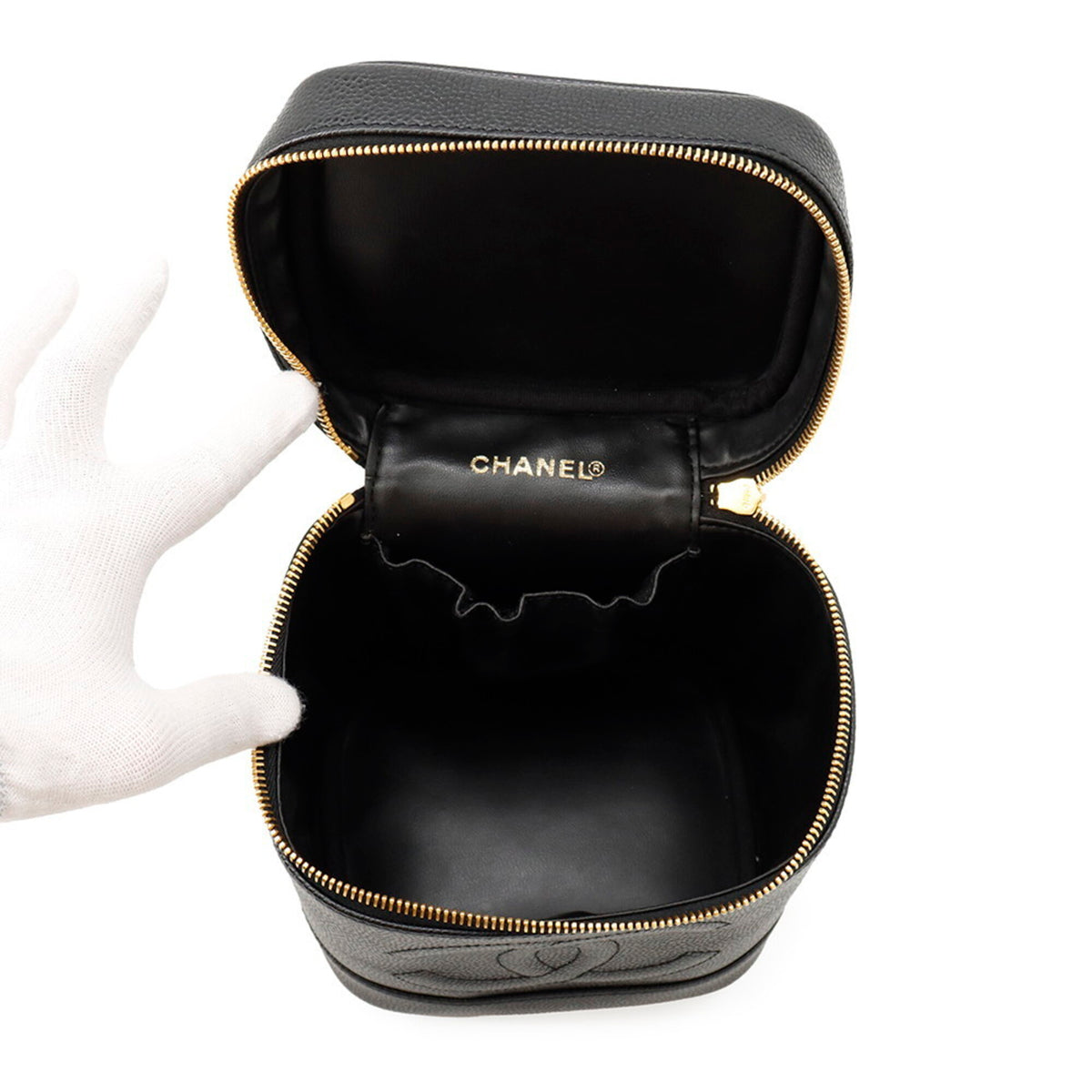 Chanel Black Grained Calfskin Handbag Pouch Vanity Bag (Pre-Owned)