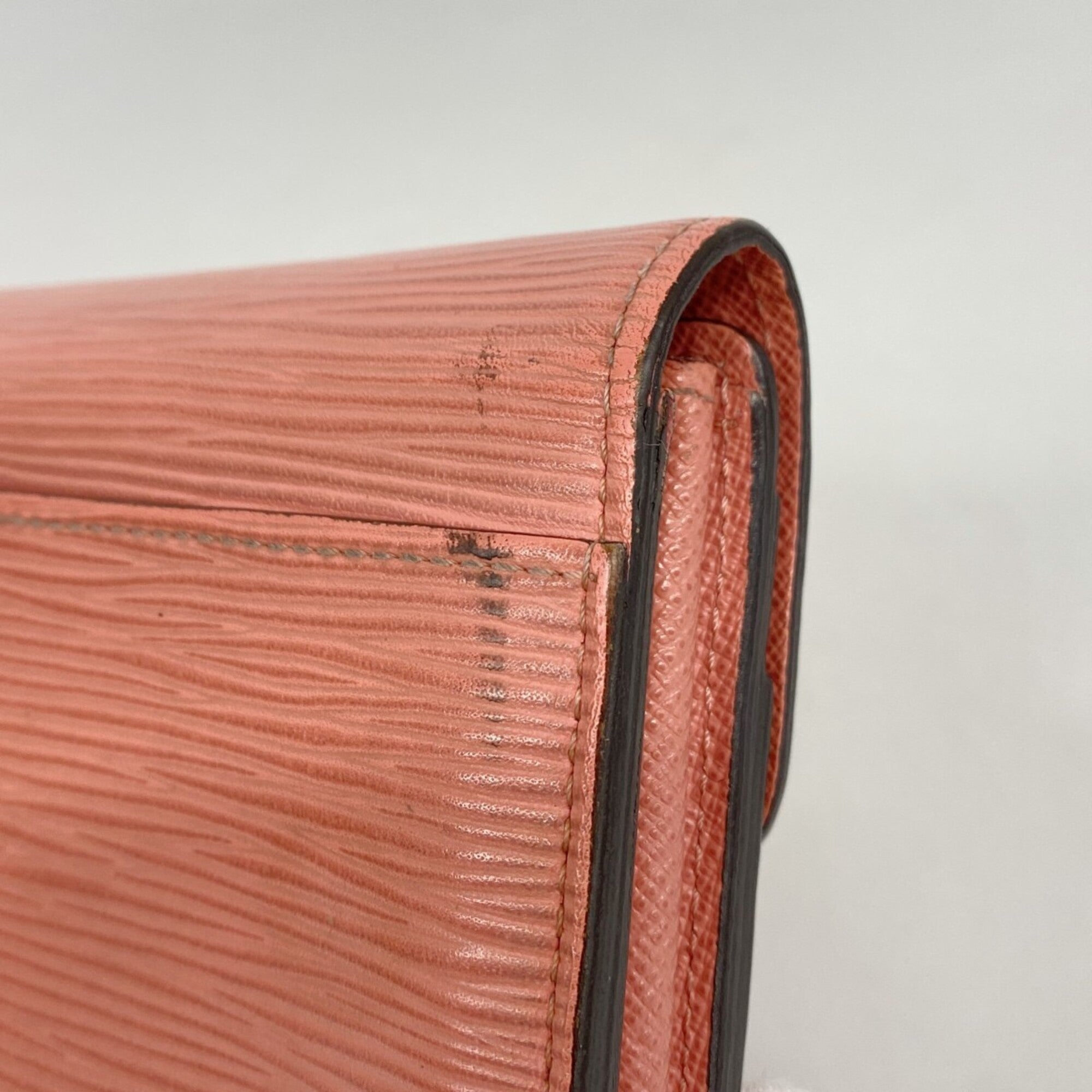 Louis Vuitton Corail Long Wallet (Bi-Fold) (Pre-Owned)