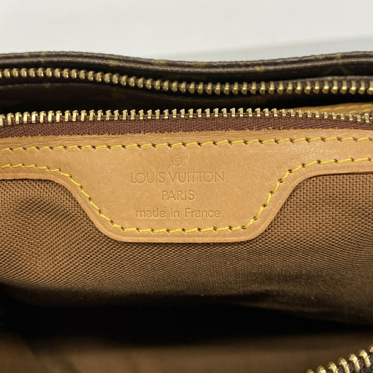 Louis Vuitton Brown Tote Bag (Pre-Owned)