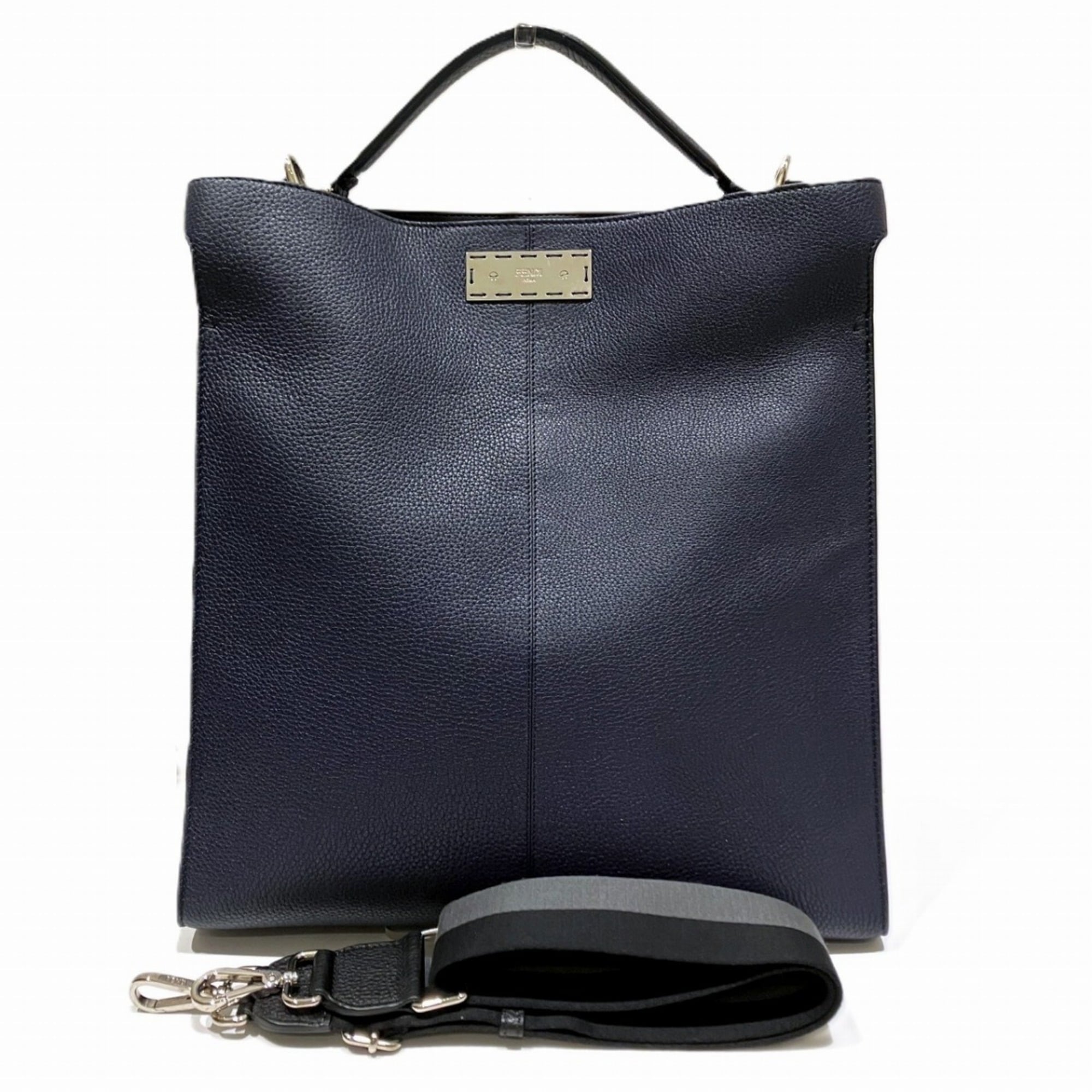 Fendi Peekaboo Navy Leather Shoulder Bag (Pre-Owned)