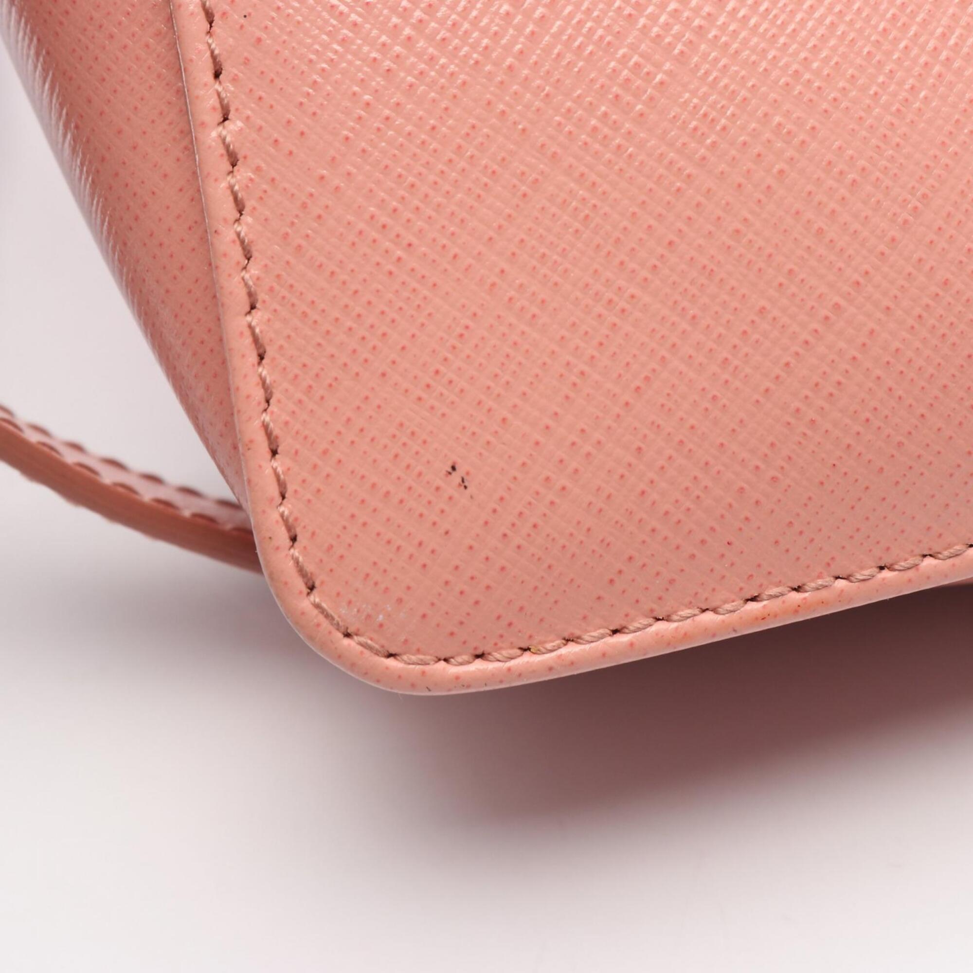 Salvatore Ferragamo Pink Leather Handbag (Pre-Owned)