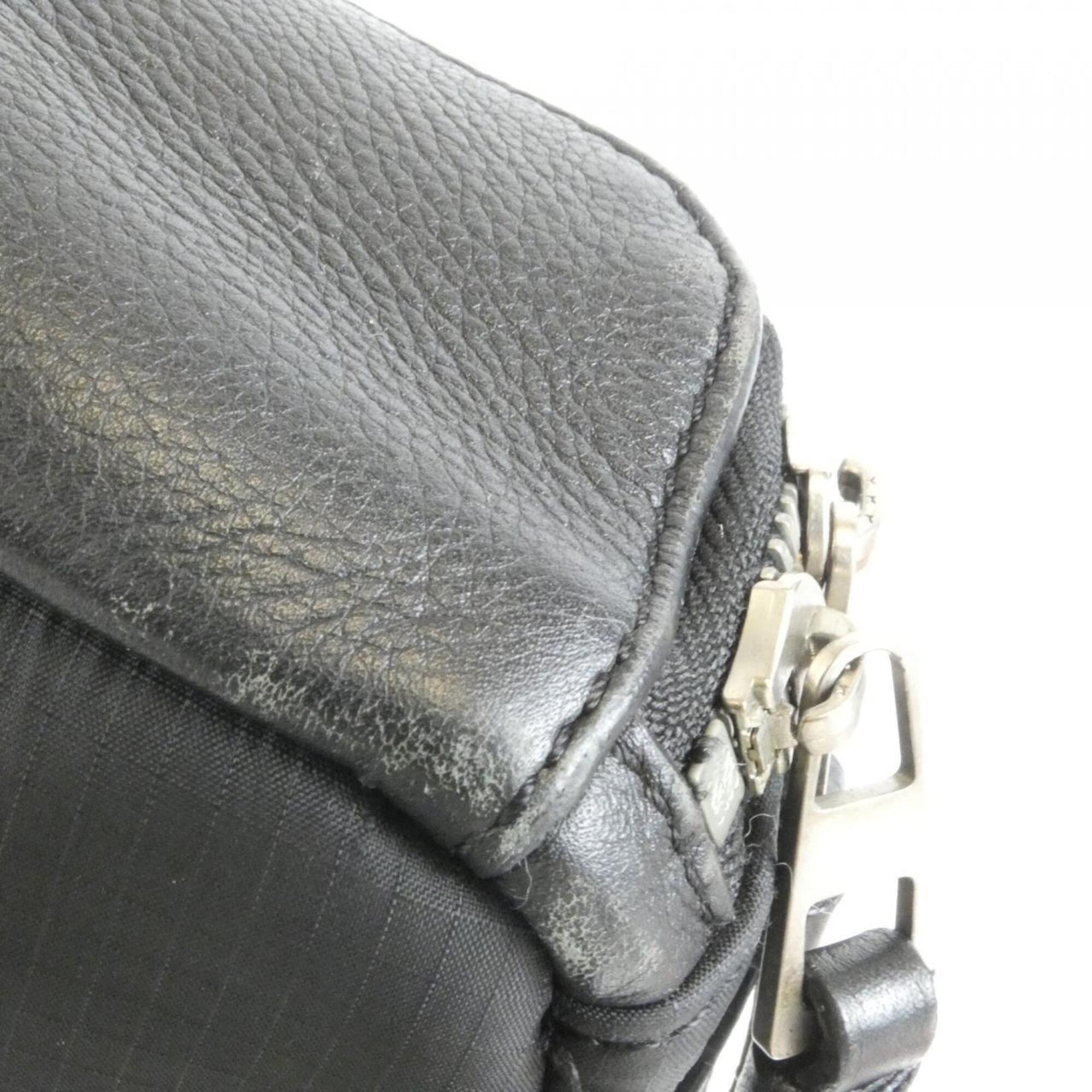 Loewe Black Nylon Leather Shoulder Bag (Pre-Owned)