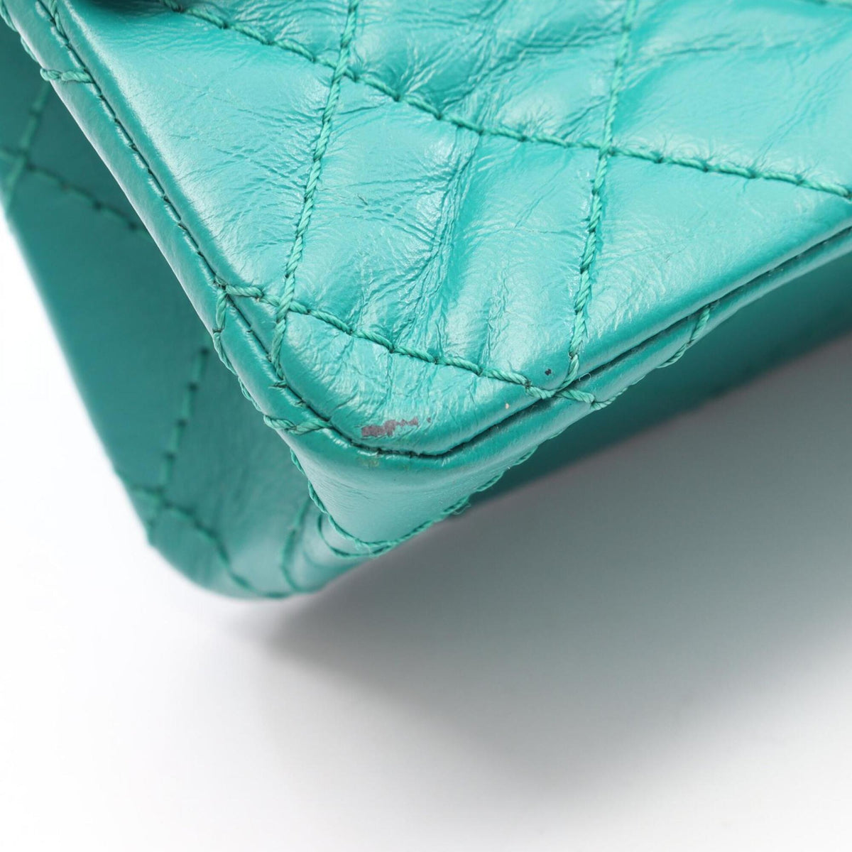 Chanel Green Leather Handbag Shoulder Bag (Pre-Owned)