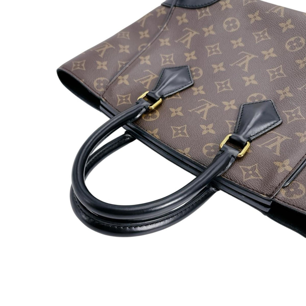 Louis Vuitton Brown Monogram Canvas Handbag (Pre-Owned)
