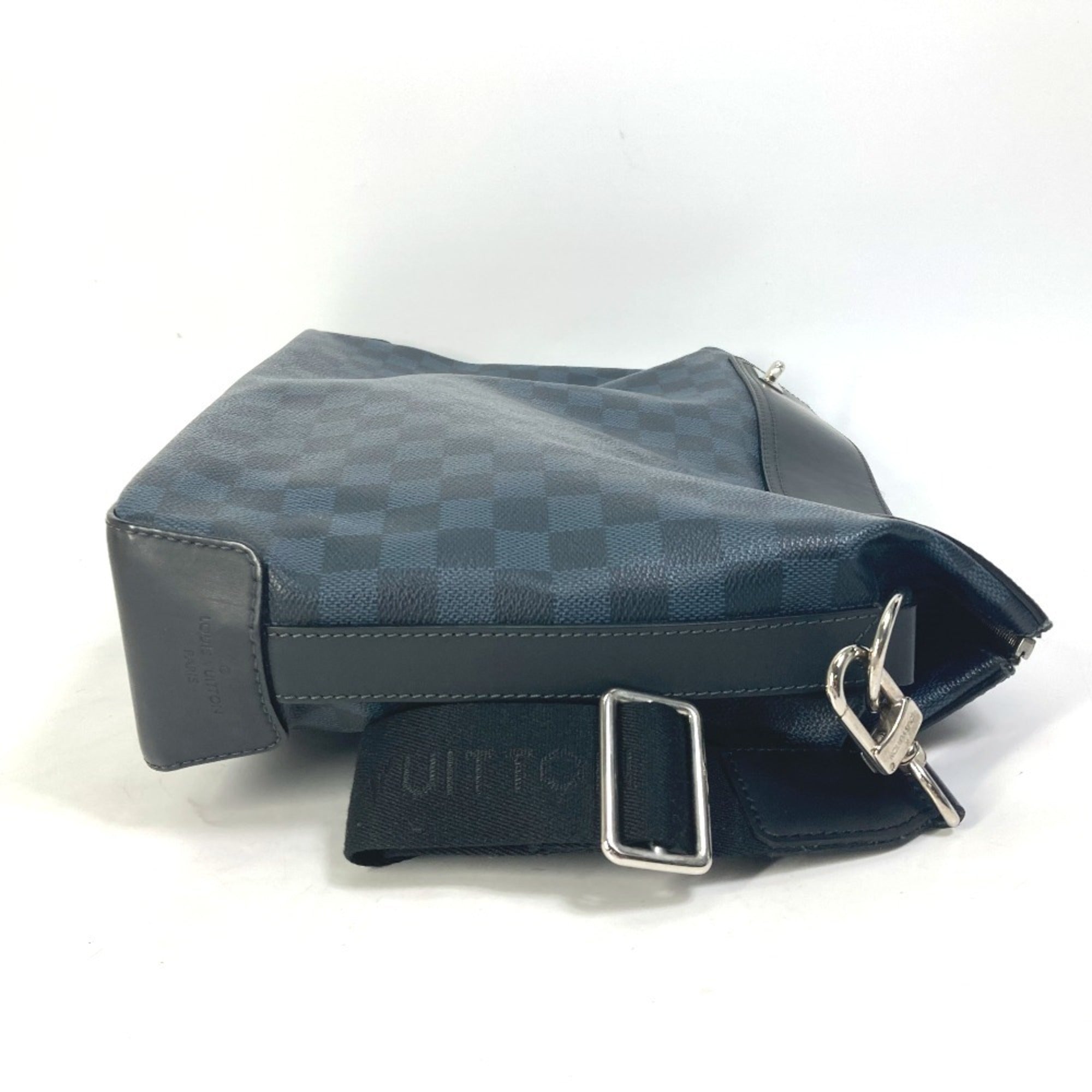 Louis Vuitton Damier Cobalt Navy Shoulder Bag (Pre-Owned)