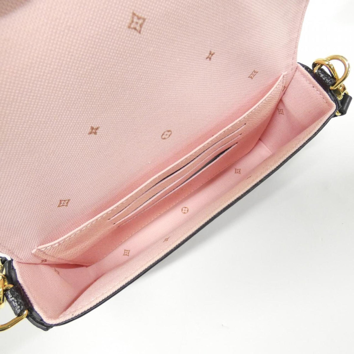 Louis Vuitton Black Coated Canvas Pochette Pouch Shoulder Bag (Pre-Owned)