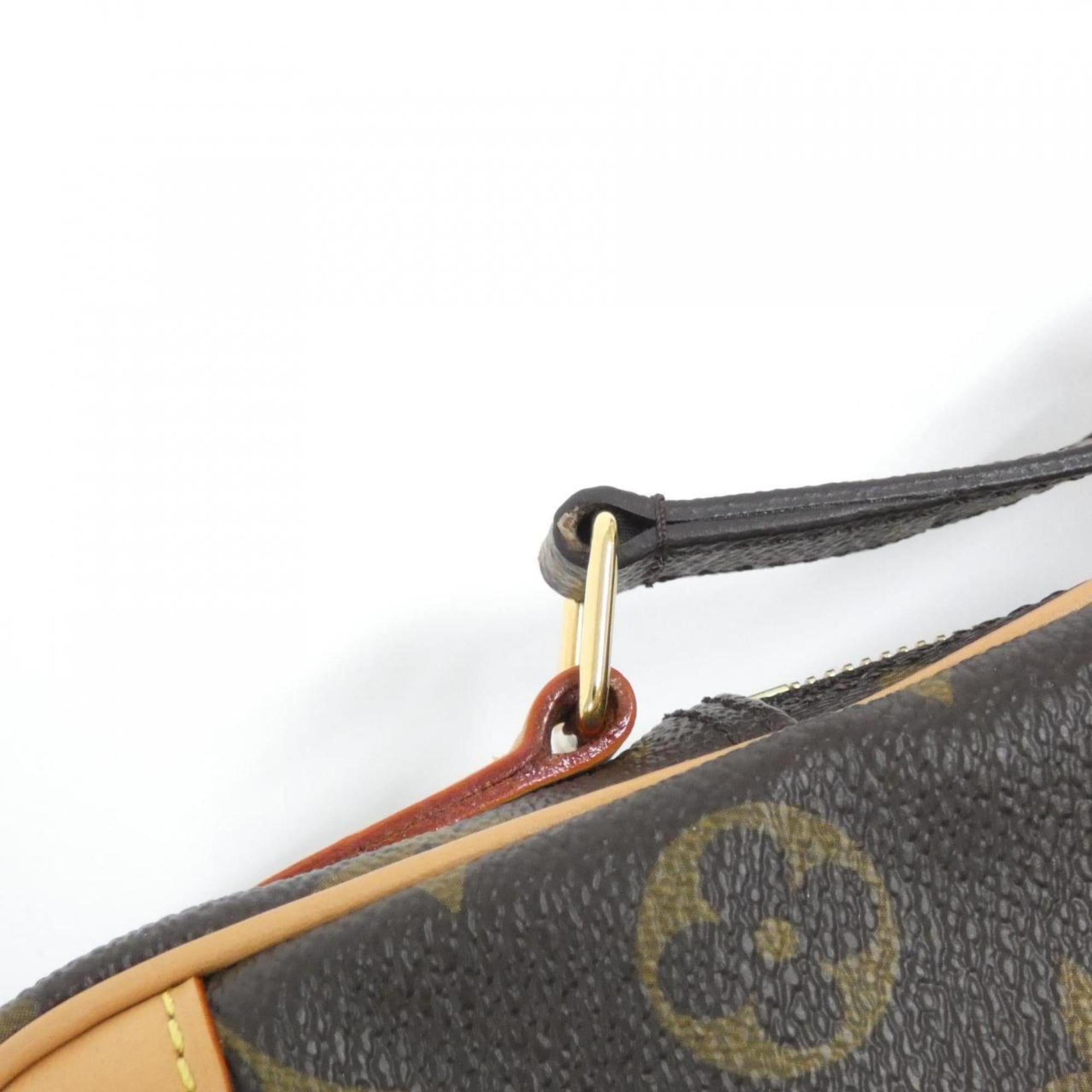 Louis Vuitton Marron Coated Canvas Shoulder Bag (Pre-Owned)