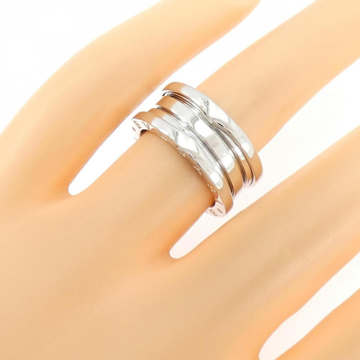 Bvlgari B.Zero1 White Gold (18K) Band Ring (Pre-Owned)