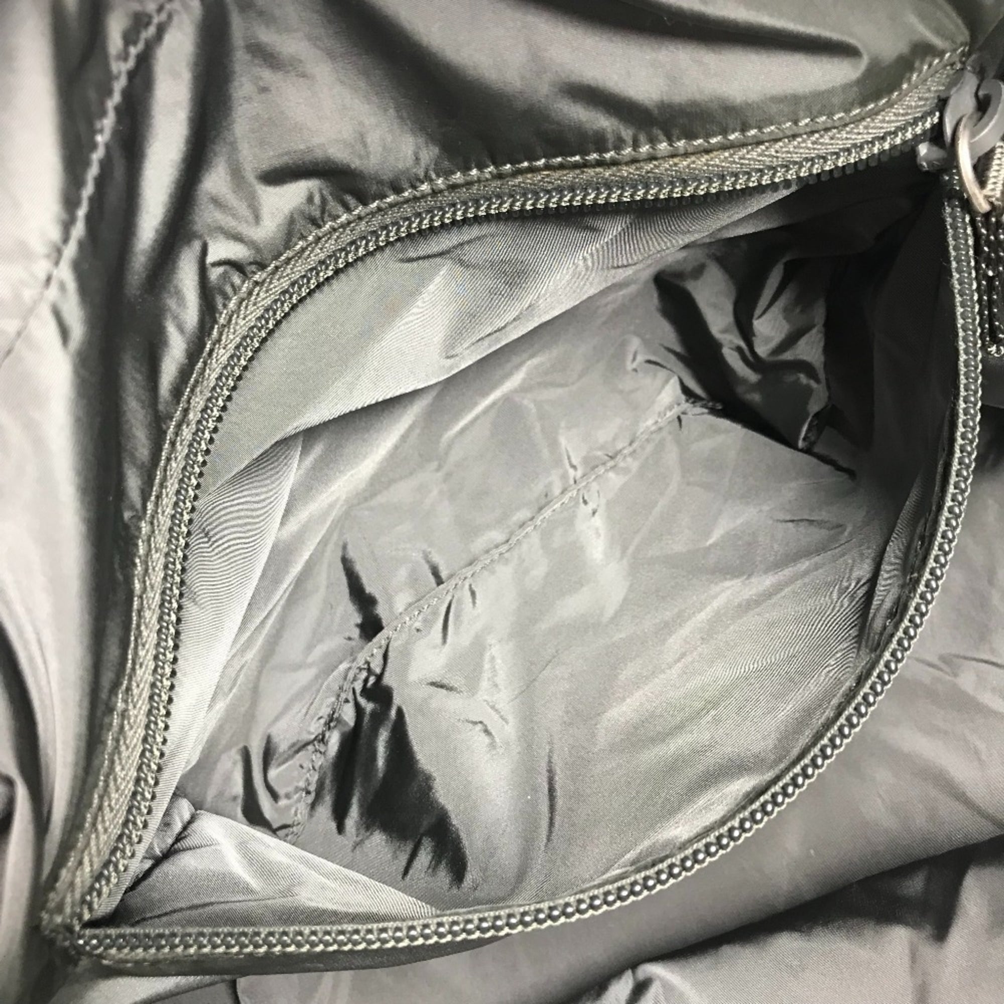 Prada Black Nylon Boston Bag Handbag Shoulder Bag (Pre-Owned)