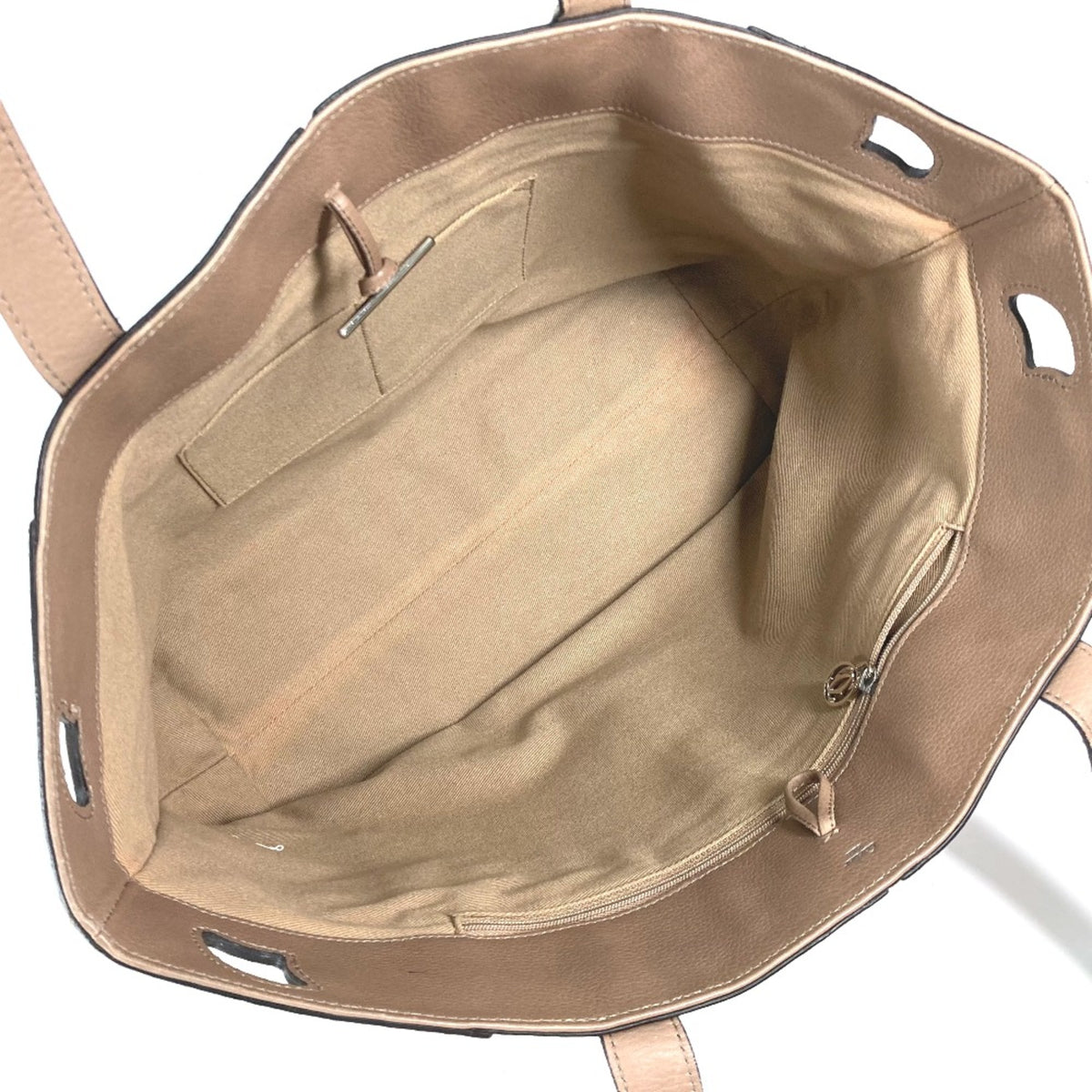 Cartier Beige Leather Shoulder Bag (Pre-Owned)