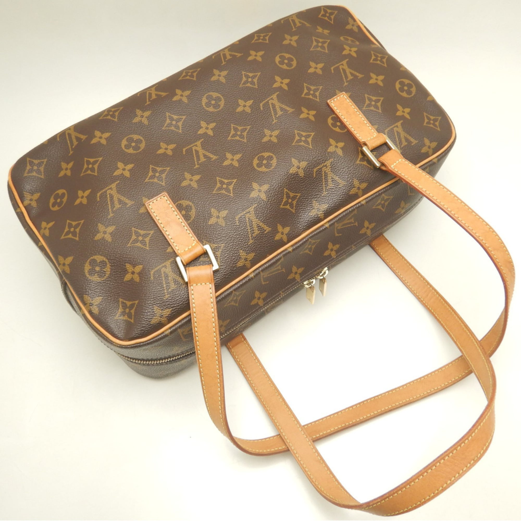 Louis Vuitton Brown Monogram Monogram Canvas Shoulder Bag (Pre-Owned)