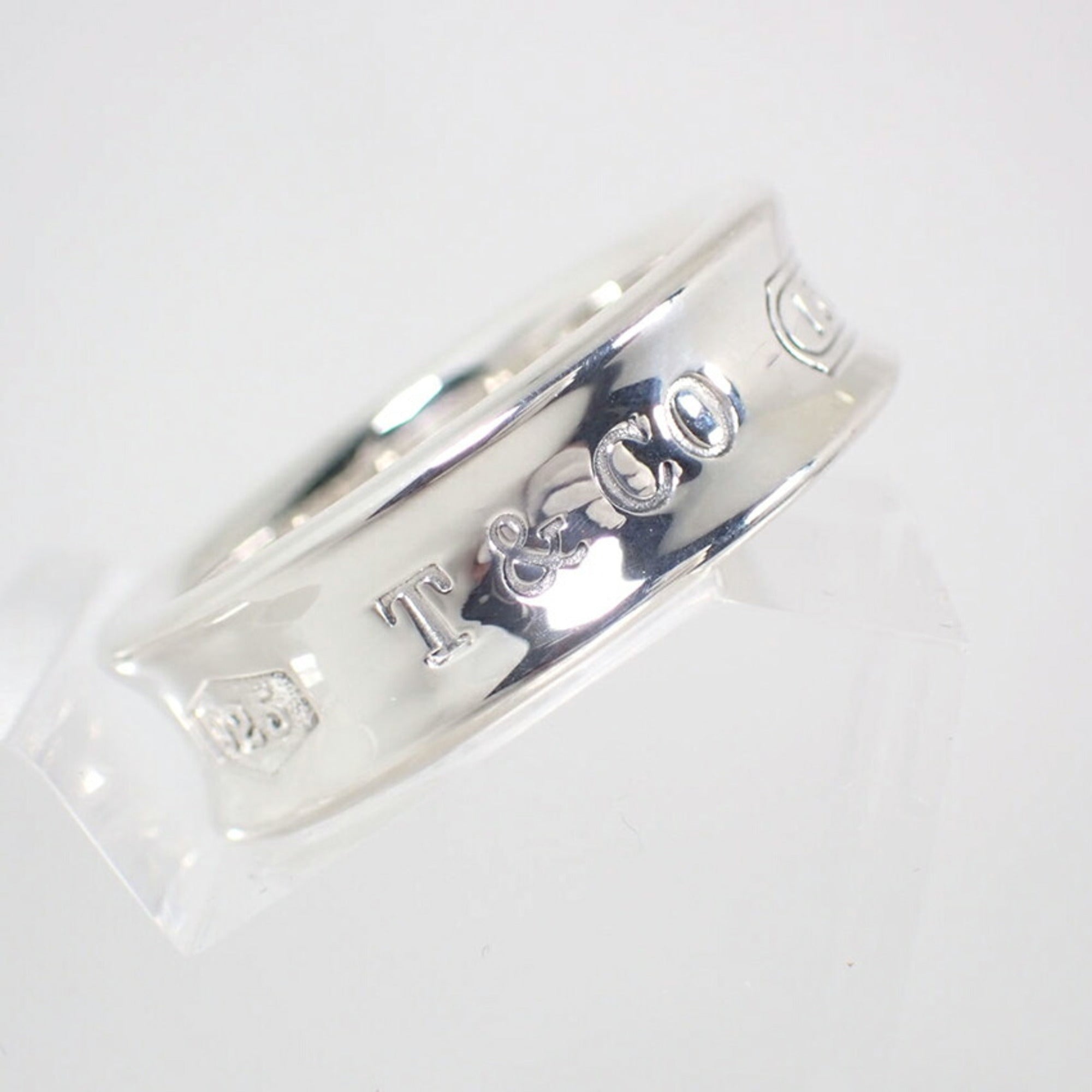 Tiffany Silver Sterling Silver 925 Band Ring (Pre-Owned)
