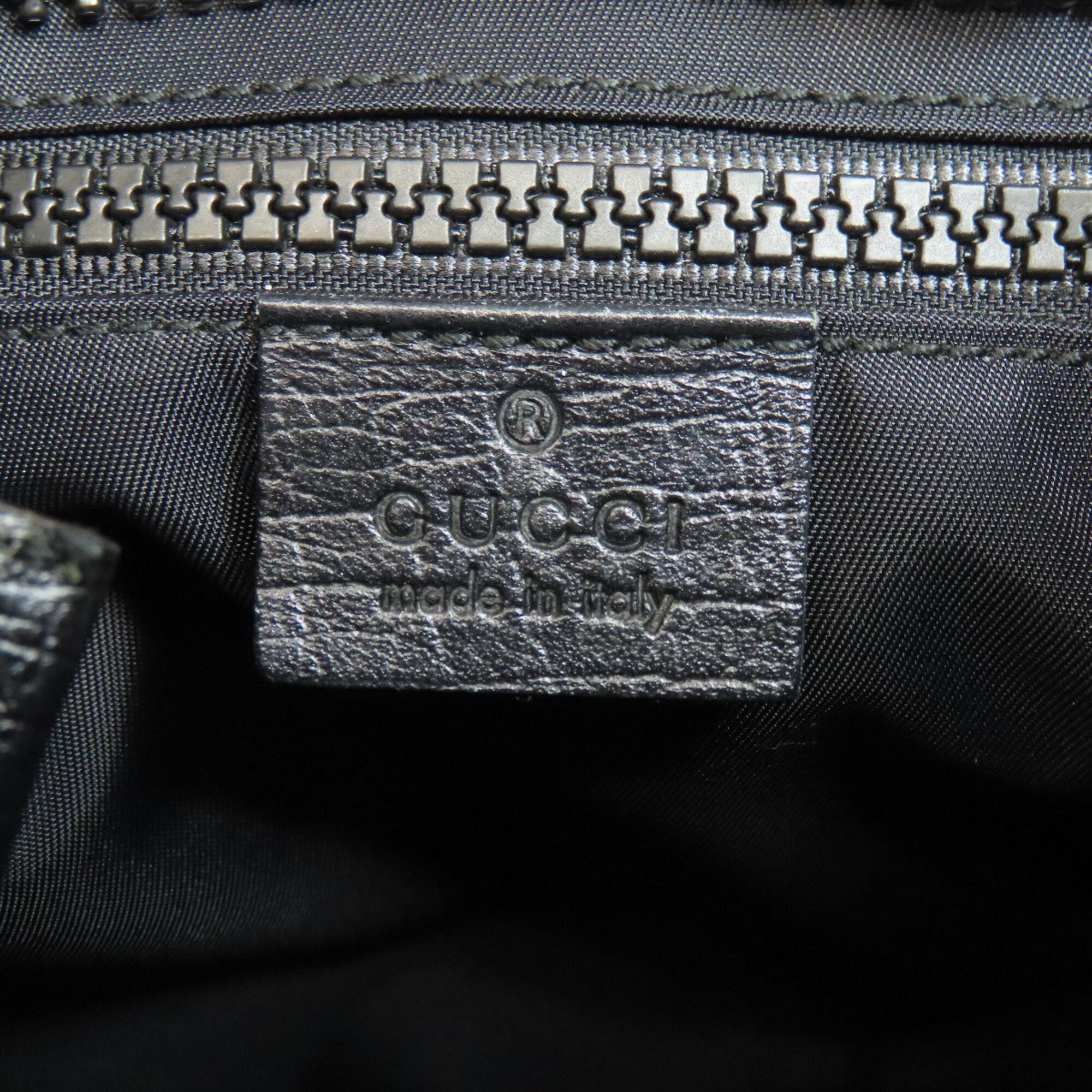 Gucci Black Gg Supreme Shoulder Bag (Pre-Owned)