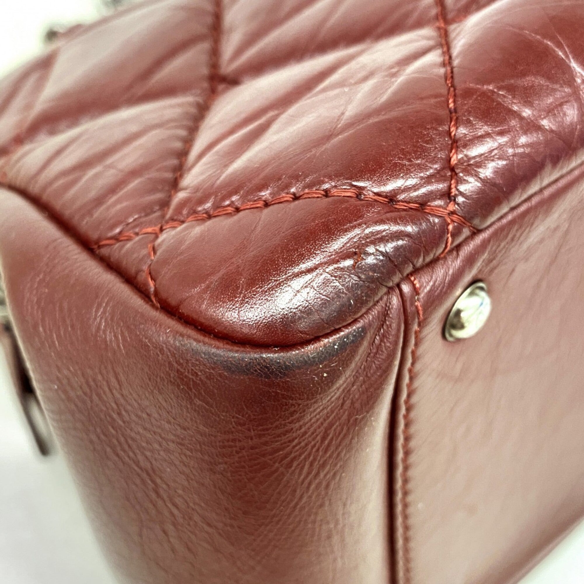 Chanel Bordeaux Leather Tote Bag (Pre-Owned)