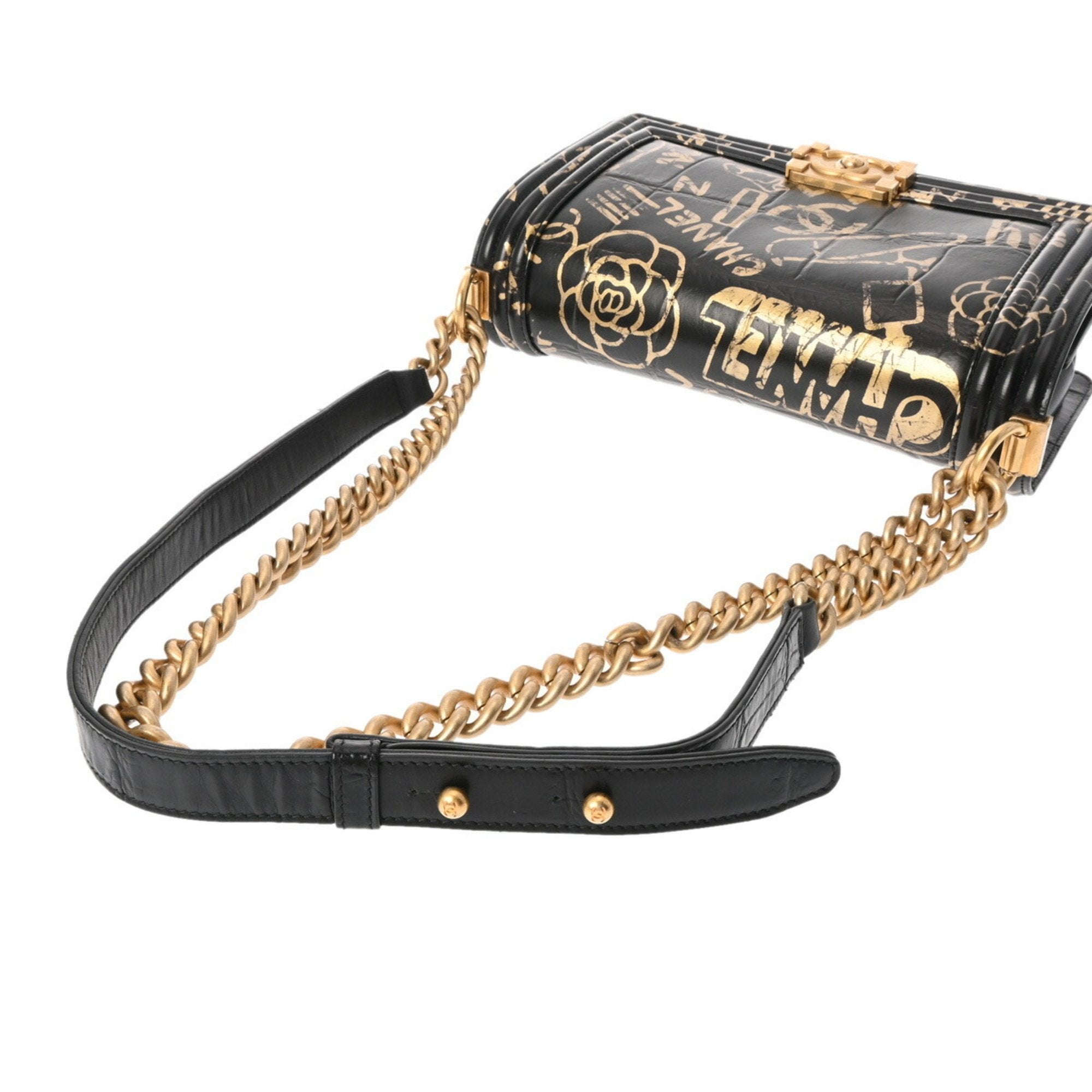 Chanel Boy Chanel Black Leather Shoulder Bag (Pre-Owned)
