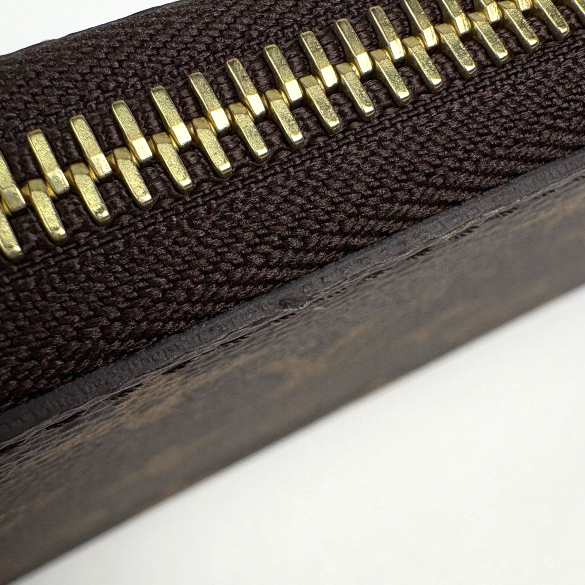 Louis Vuitton Brown Monogram Monogram Long Wallet (Bi-Fold) (Pre-Owned)