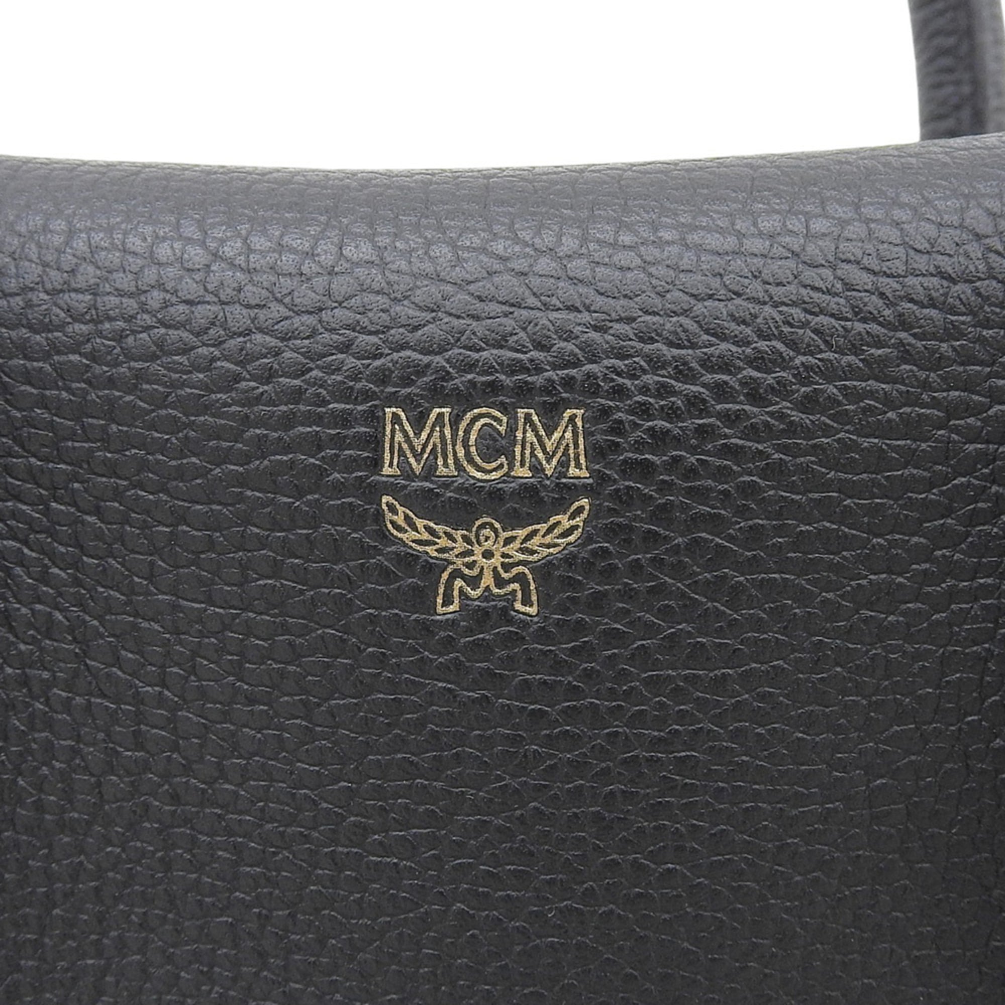 Mcm Black Leather Handbag (Pre-Owned)