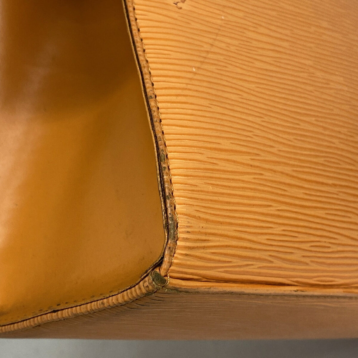 Louis Vuitton Mandarin Tote Bag (Pre-Owned)