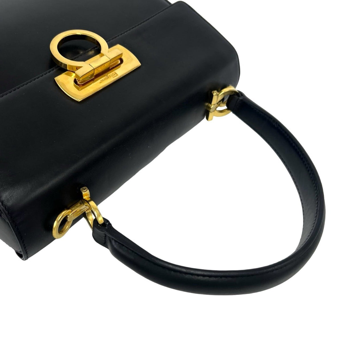 Salvatore Ferragamo Black Leather Handbag Shoulder Bag (Pre-Owned)