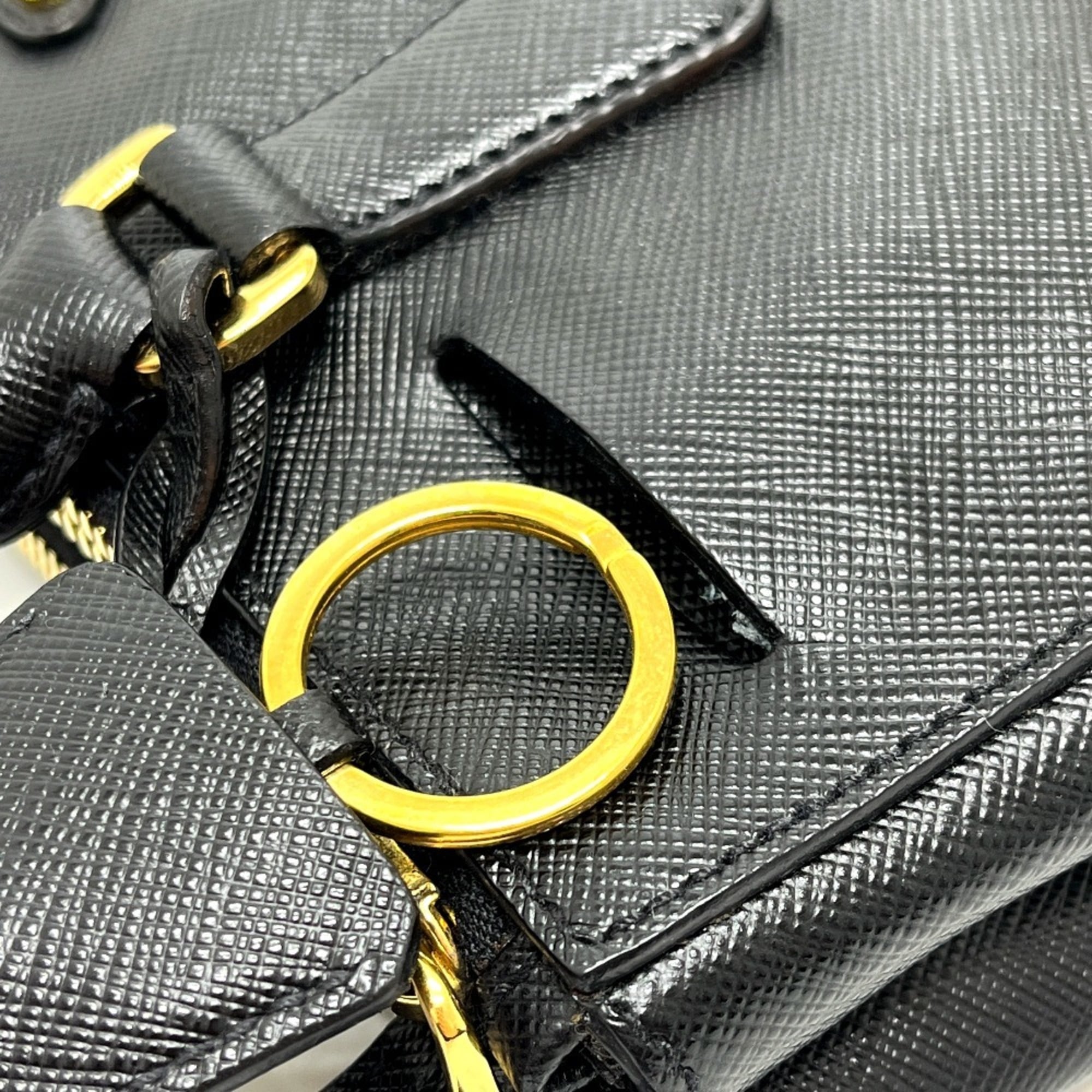 Prada Saffiano Black Leather Handbag (Pre-Owned)