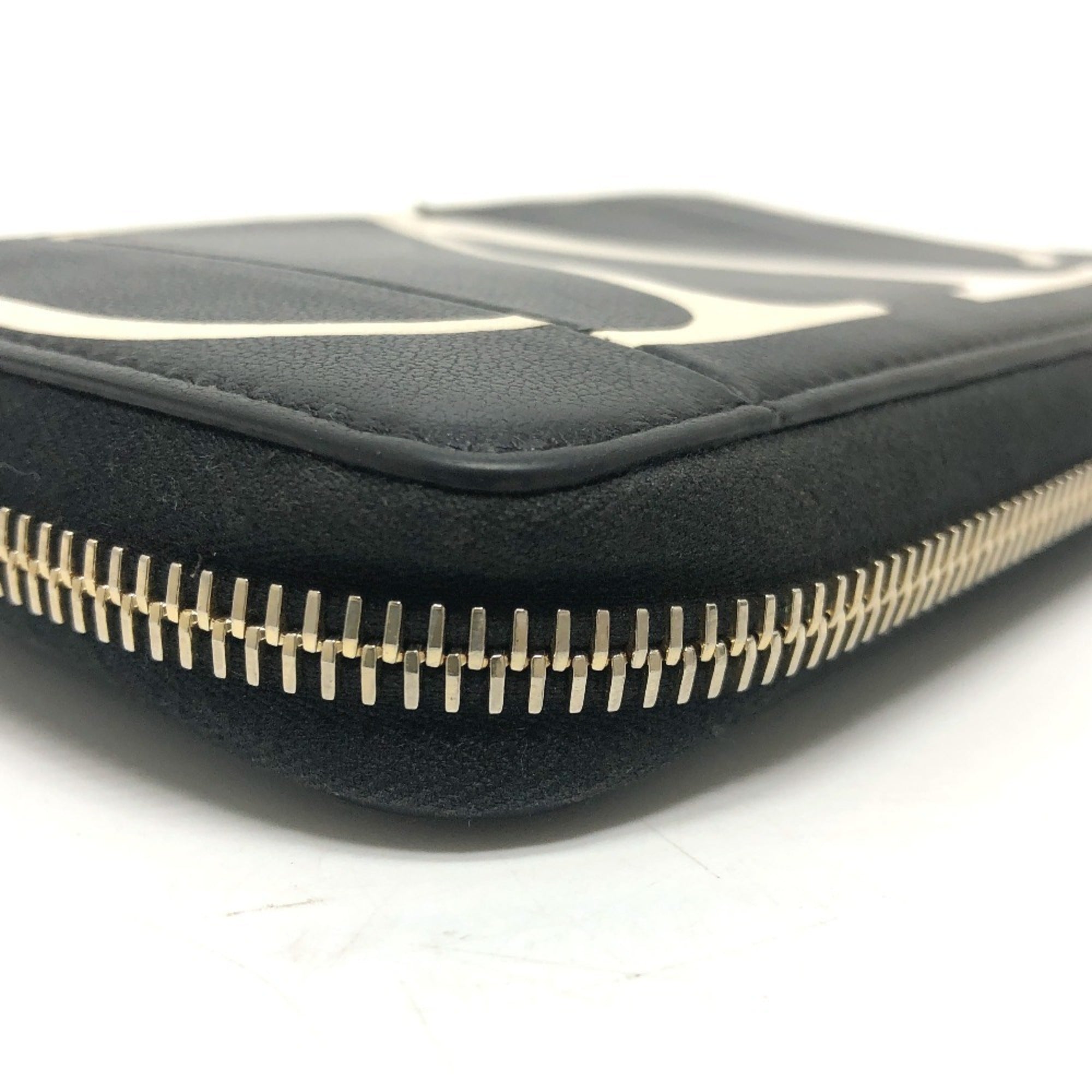 Valentino Black White Leather Wallet (Bi-Fold) (Pre-Owned)