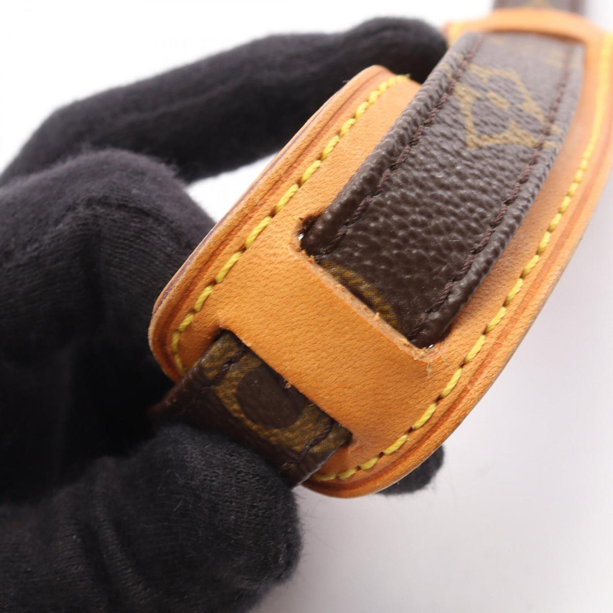 Louis Vuitton Brown Coated Canvas Monogram Leather Handbag Shoulder Bag (Pre-Owned)