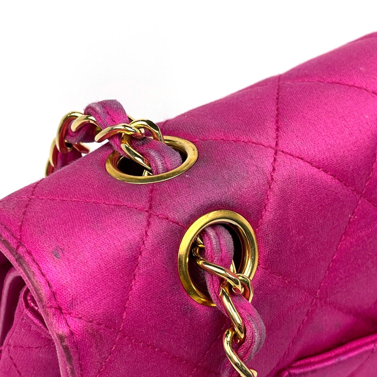 Chanel Pink Satin Leather Shoulder Bag (Pre-Owned)