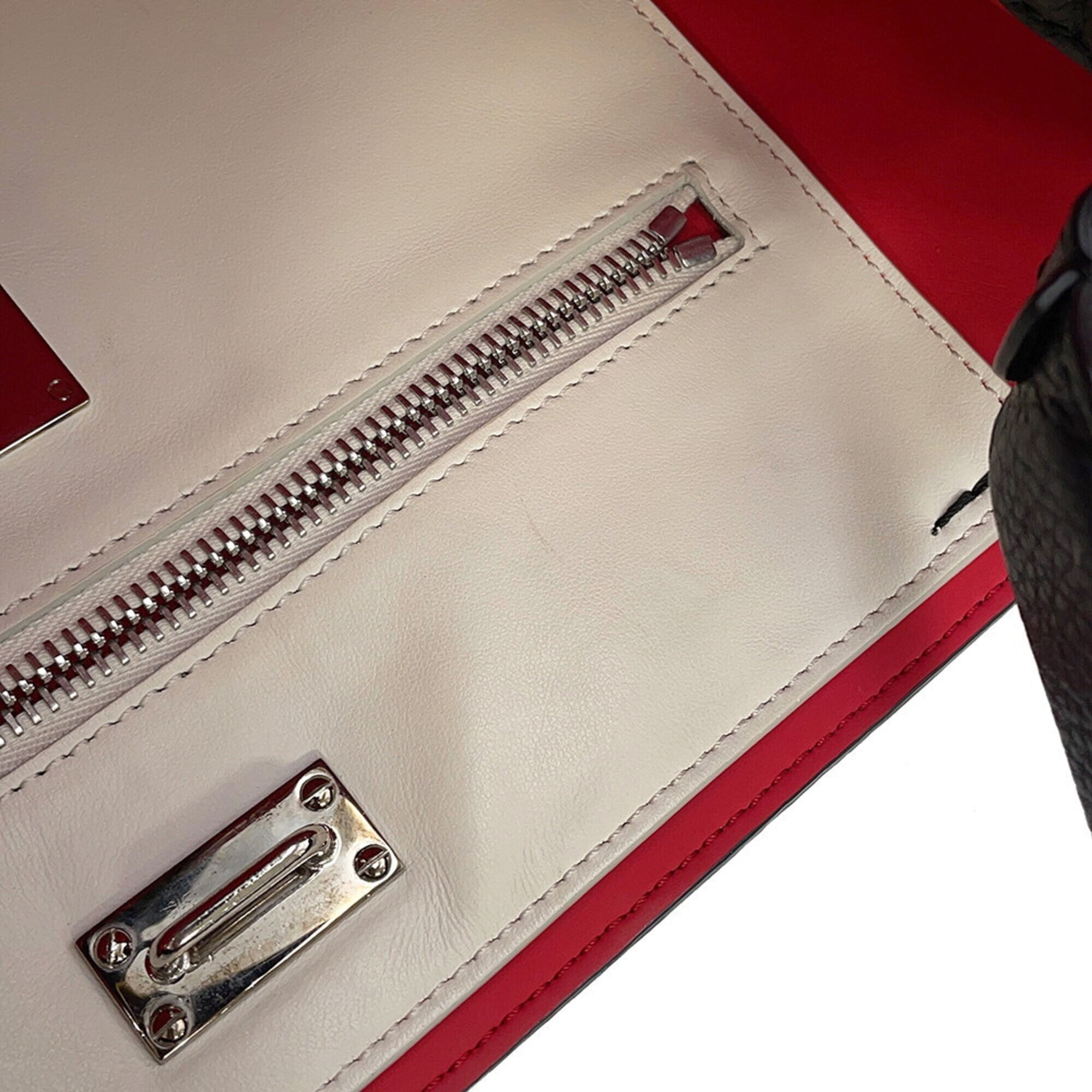 Fendi Peekaboo Black Leather Handbag Tote Bag (Pre-Owned)