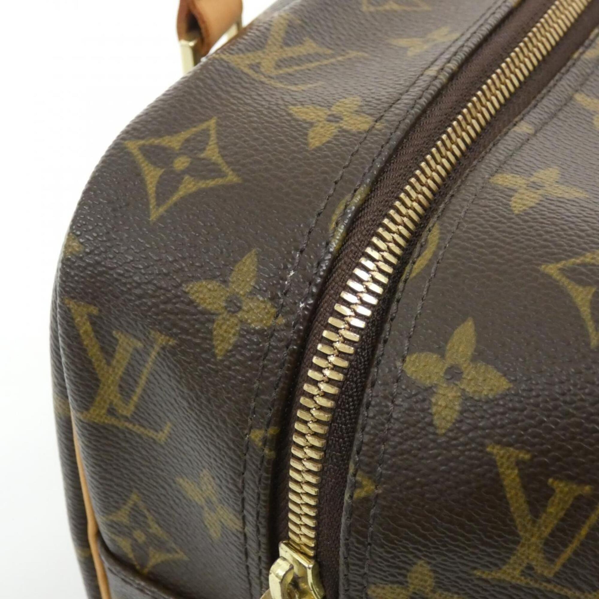 Louis Vuitton Marron Coated Canvas Shoulder Bag (Pre-Owned)