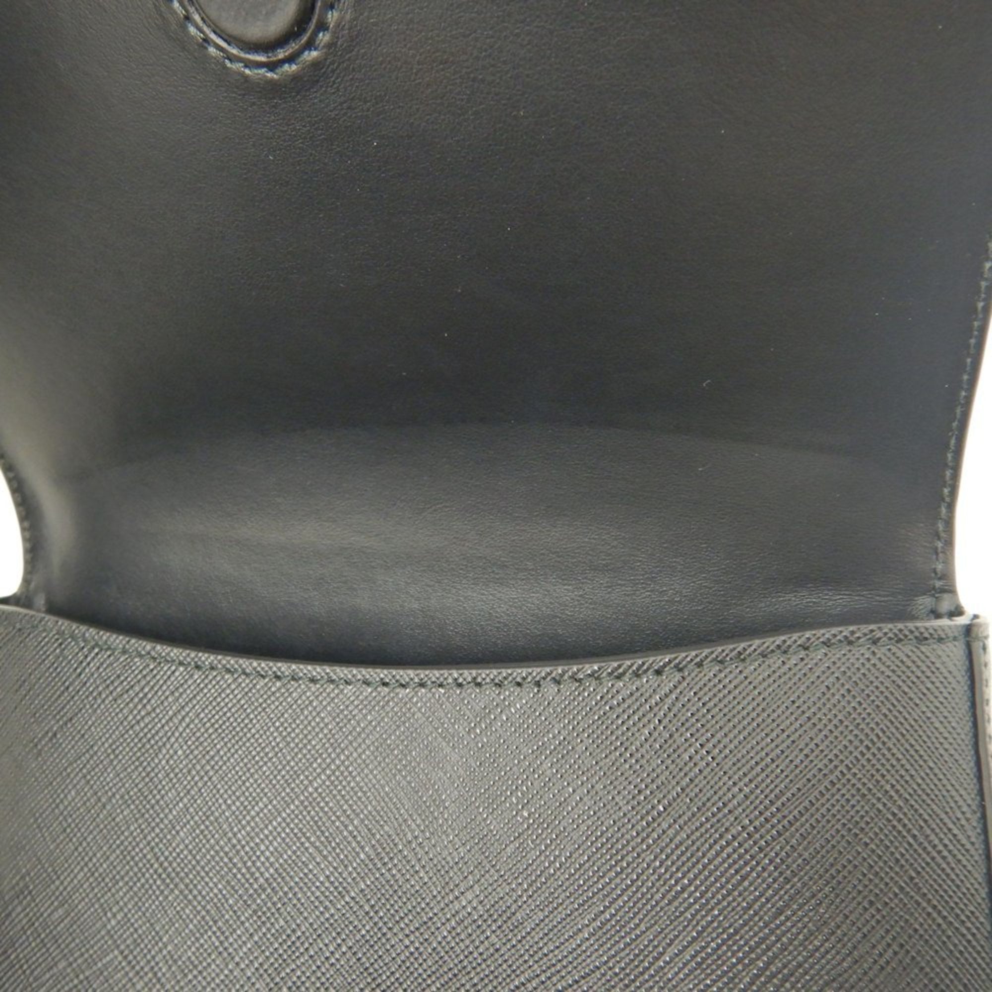 Prada Nero Leather Shoulder Bag (Pre-Owned)