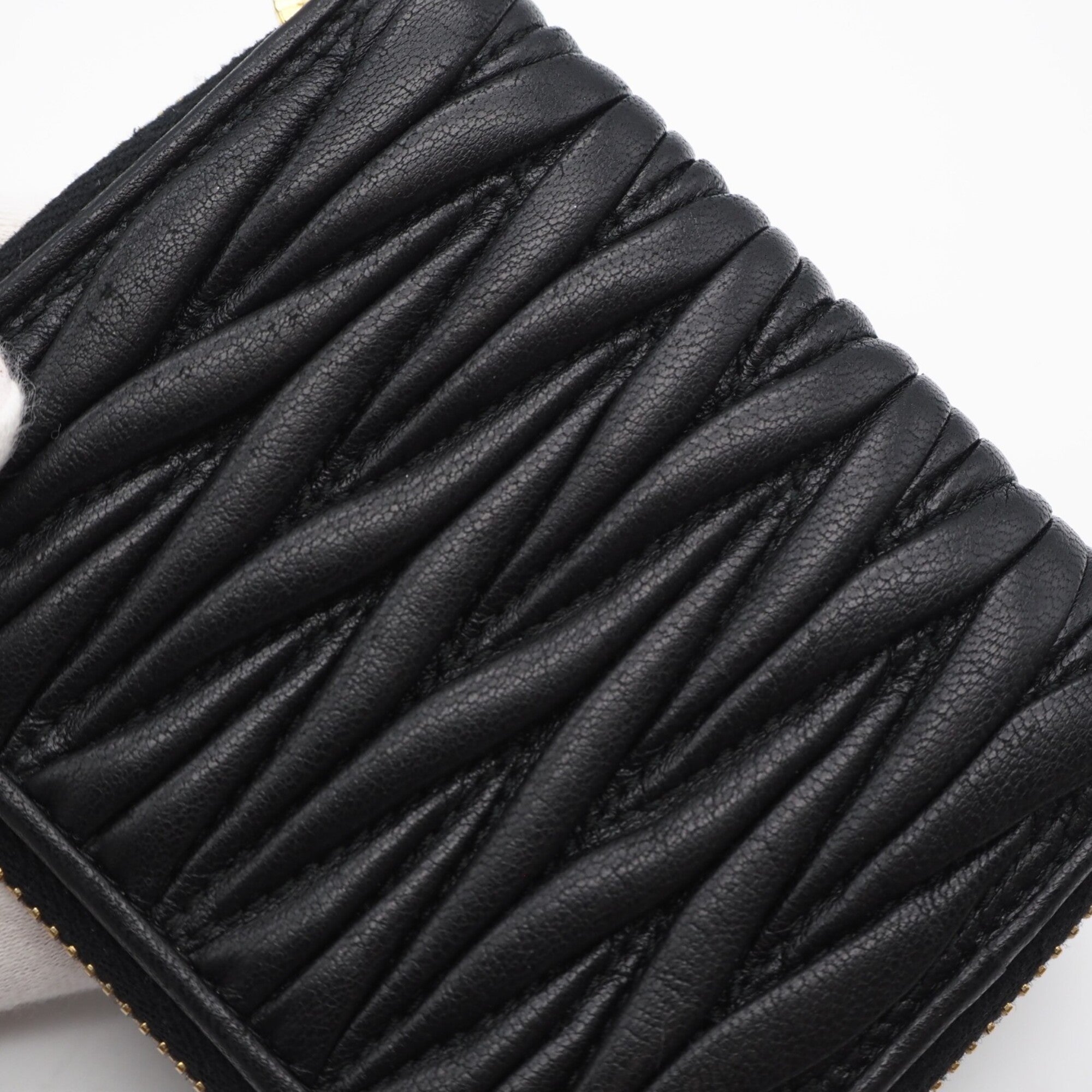 Miu Miu Matelasse Black Leather Coin Purse/Coin Case (Pre-Owned)