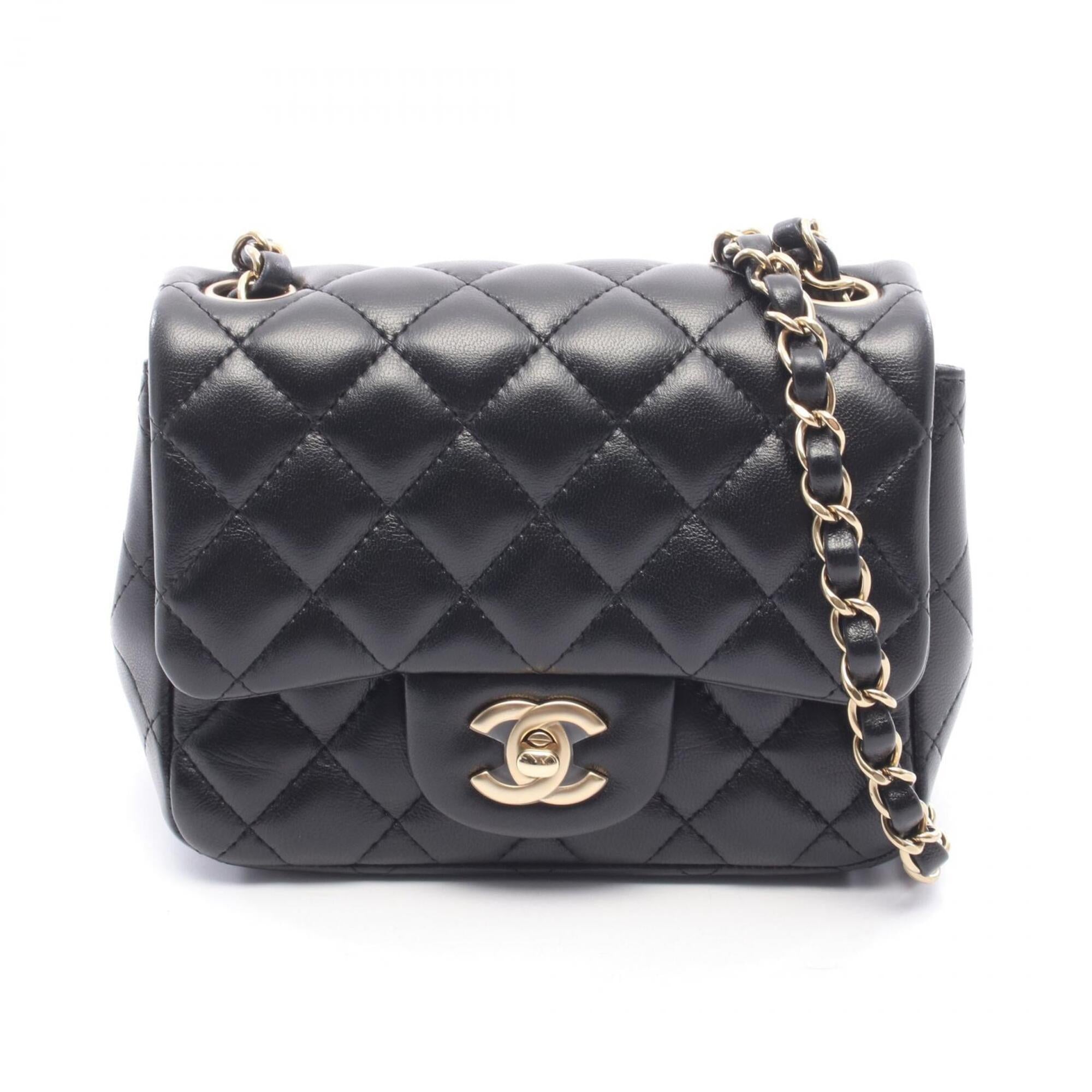Chanel Black Leather Handbag Shoulder Bag (Pre-Owned)