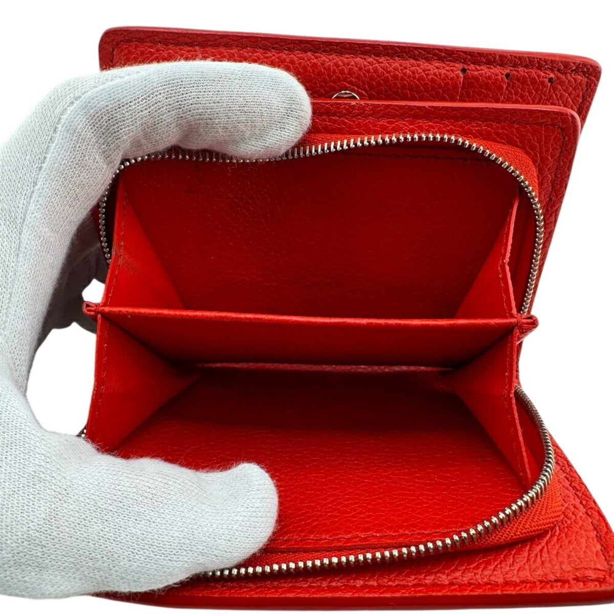Louis Vuitton Monogram Empreinte Red Color White Leather Wallet (Bi-Fold) (Pre-Owned)