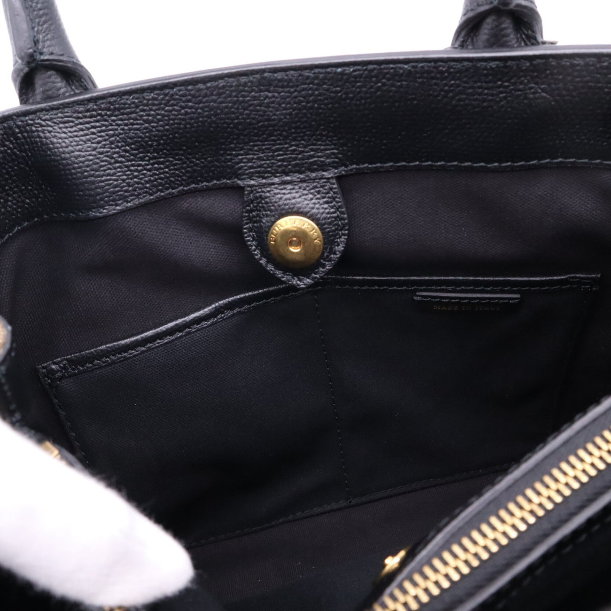 Burberry Black White Handbag Shoulder Bag (Pre-Owned)