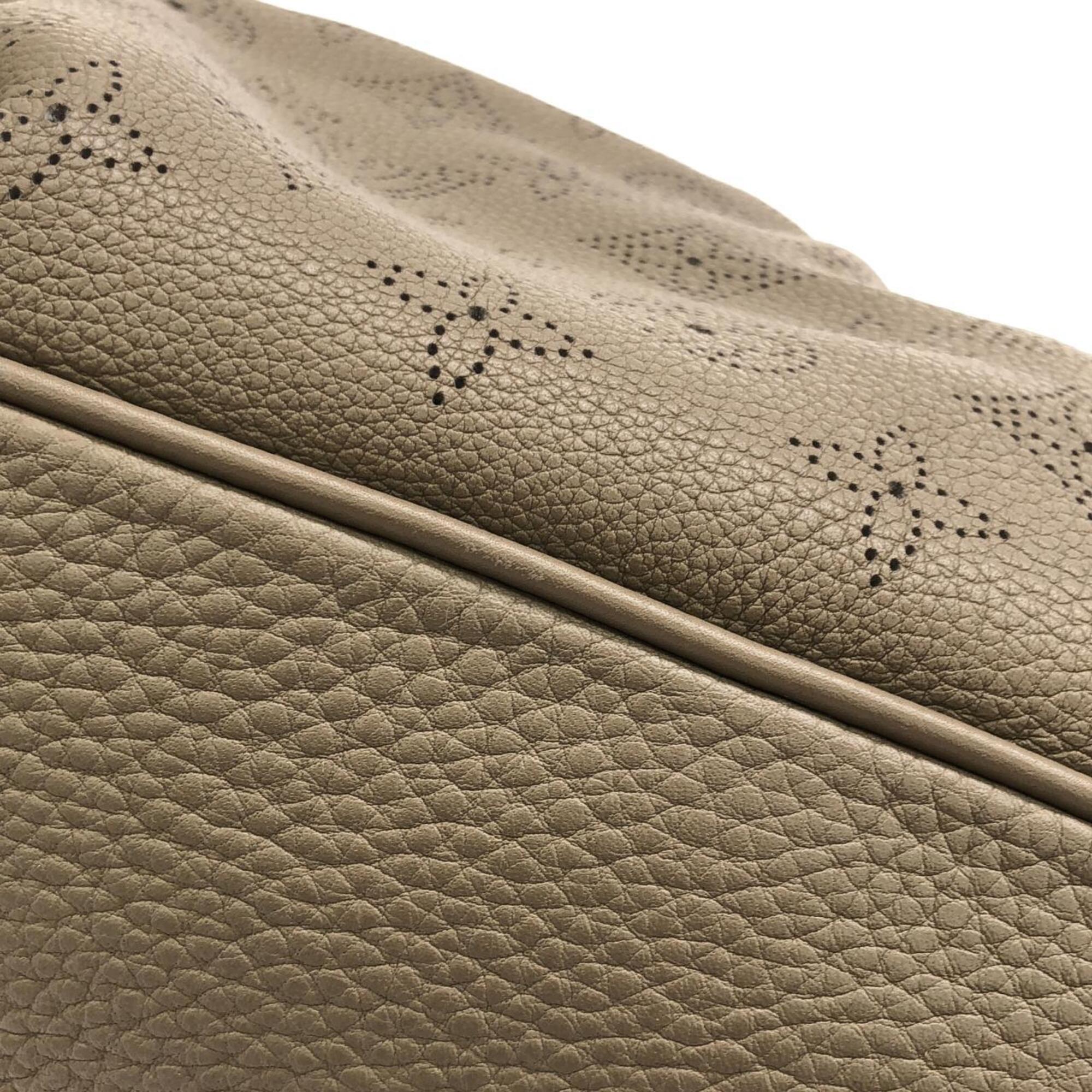 Louis Vuitton Beige Leather Handbag (Pre-Owned)