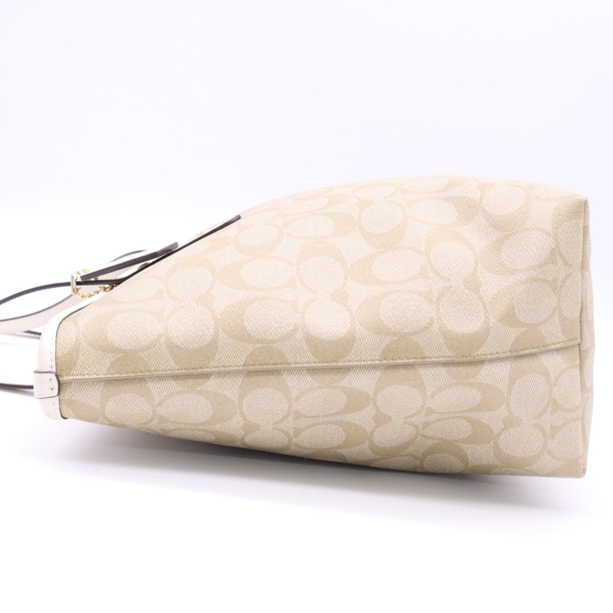 Coach Beige White Canvas Tote Bag (Pre-Owned)