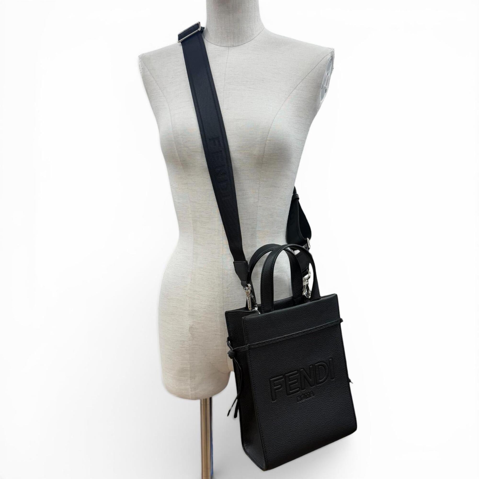 Fendi Black Leather Handbag Shoulder Bag (Pre-Owned)