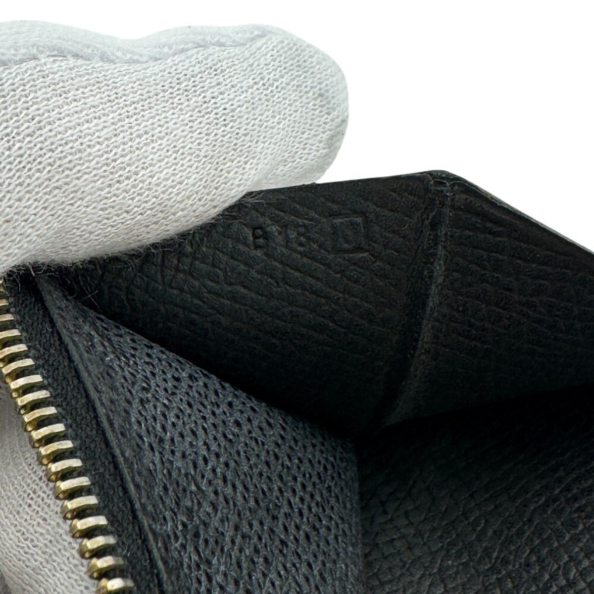 Hermes Black Leather Long Wallet (Bi-Fold) (Pre-Owned)