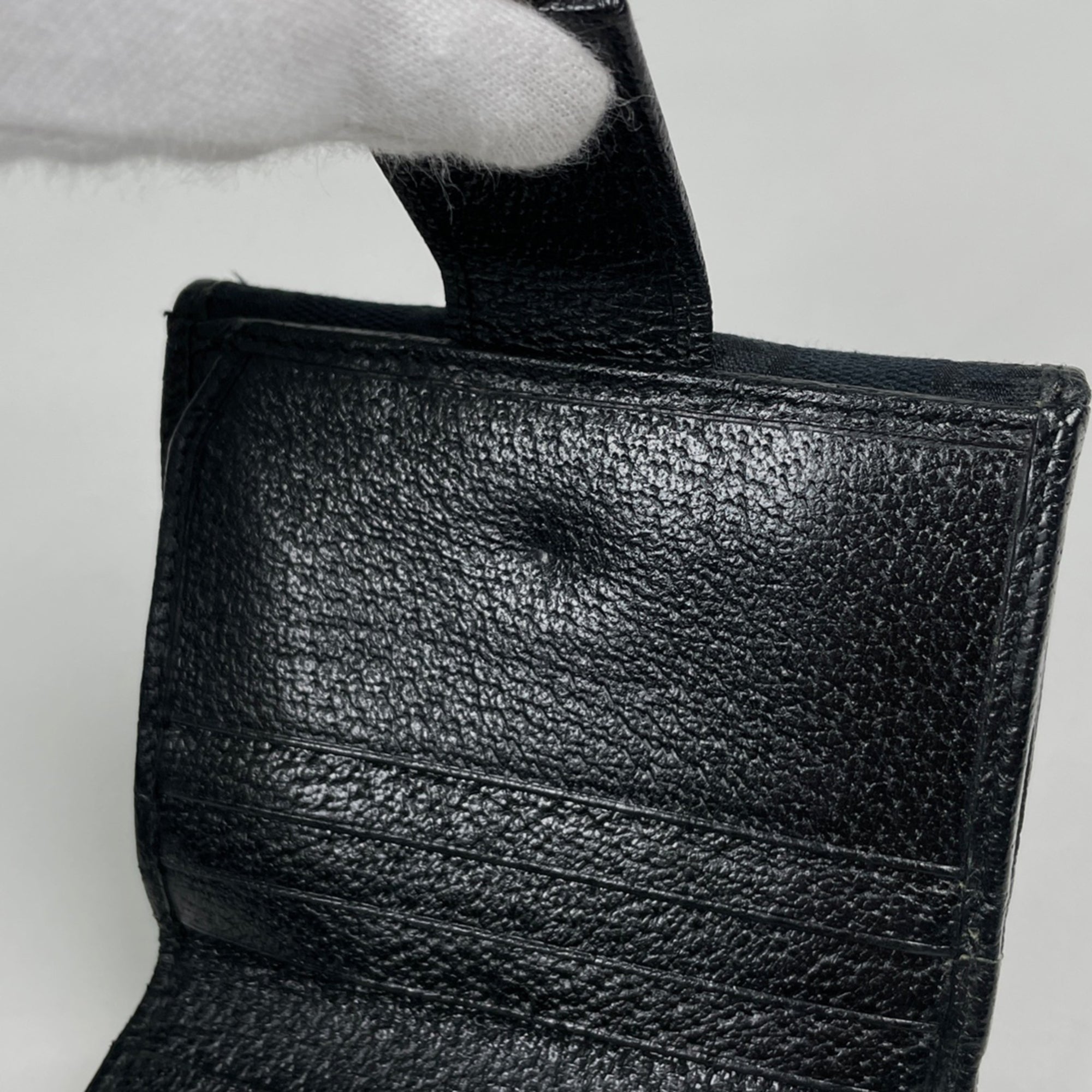 Gucci Black Gg Canvas Leather Wallet (Bi-Fold) (Pre-Owned)