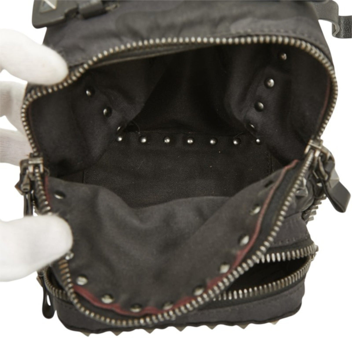 Valentino Black Leather Backpack (Pre-Owned)