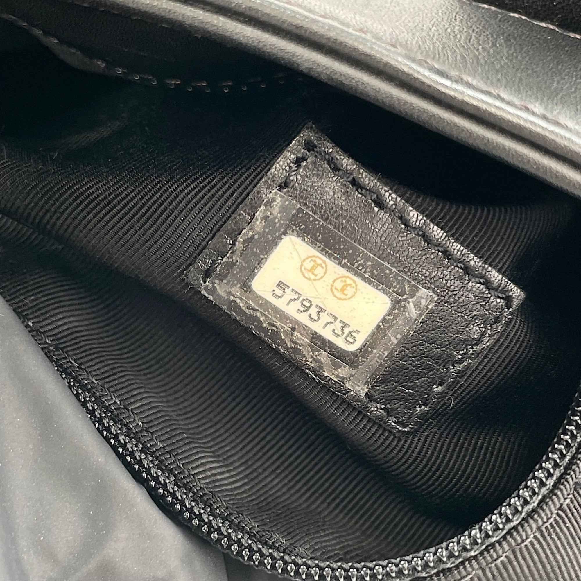 Chanel Black Tote Bag (Pre-Owned)