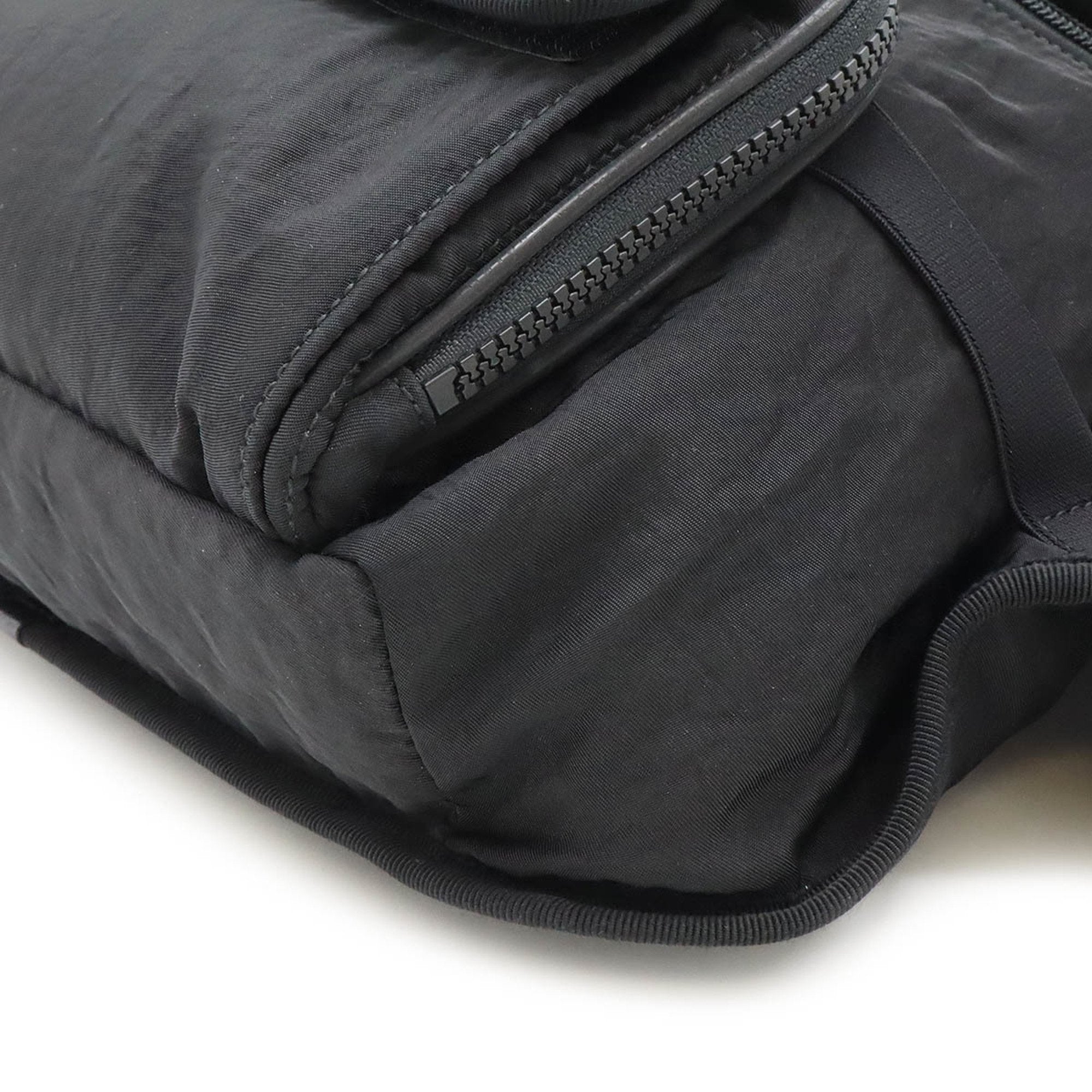 Gucci Black Nylon Backpack Fanny Pack (Pre-Owned)