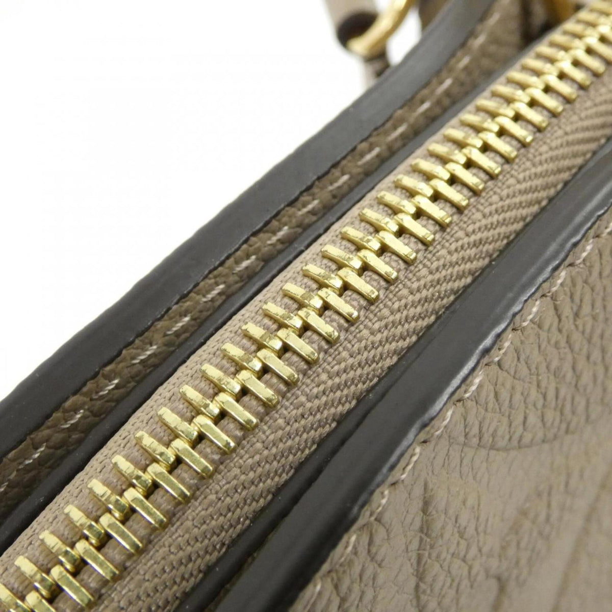 Louis Vuitton Tourterelle Leather Handbag (Pre-Owned)