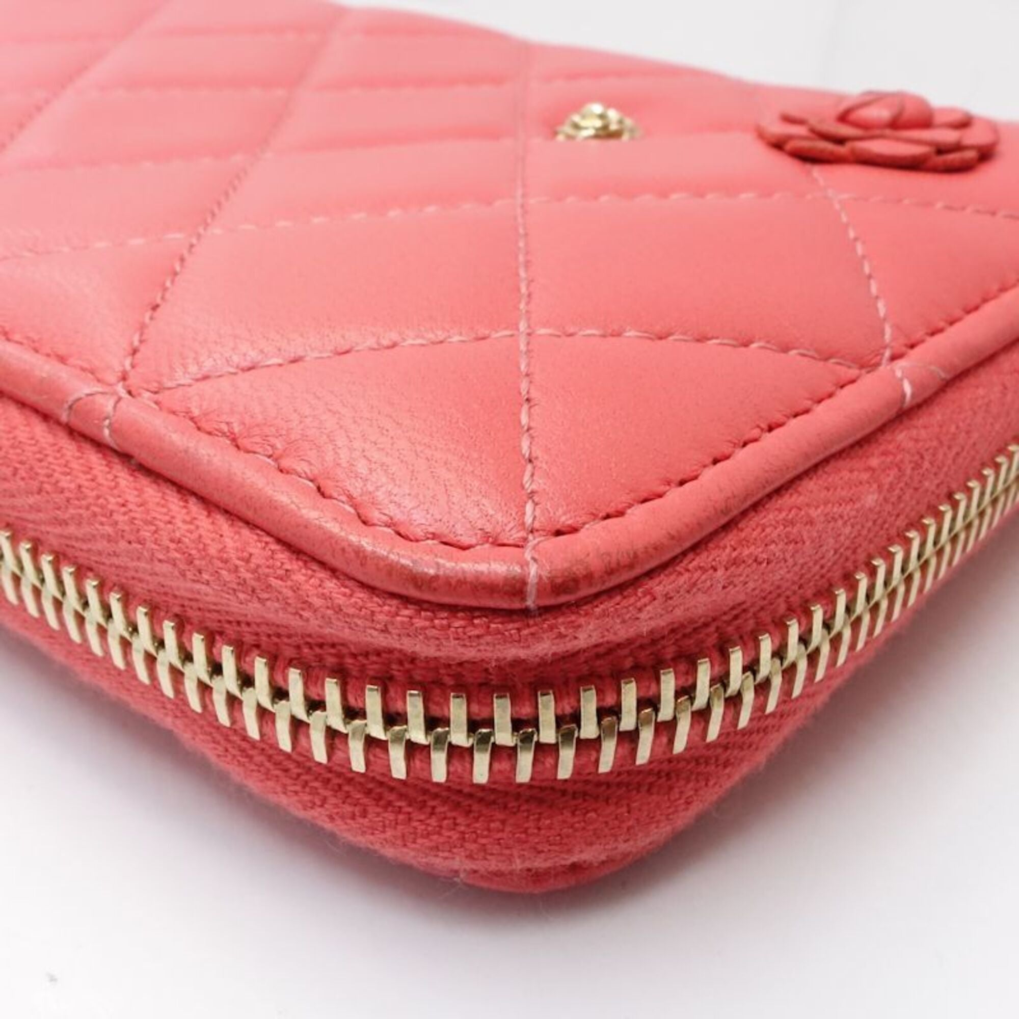 Chanel Pink Leather Long Wallet (Bi-Fold) (Pre-Owned)