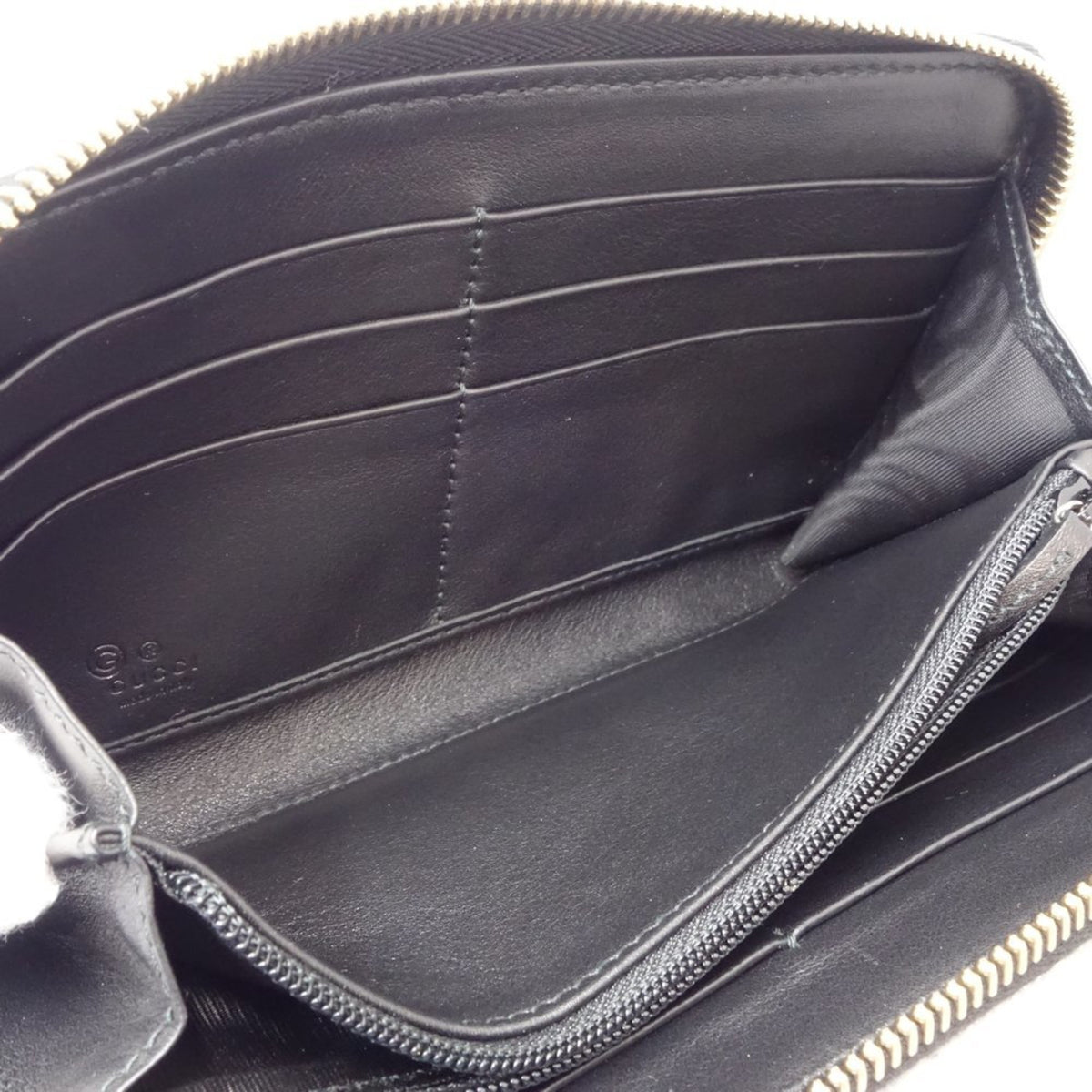 Gucci Black Leather Long Wallet (Bi-Fold) (Pre-Owned)