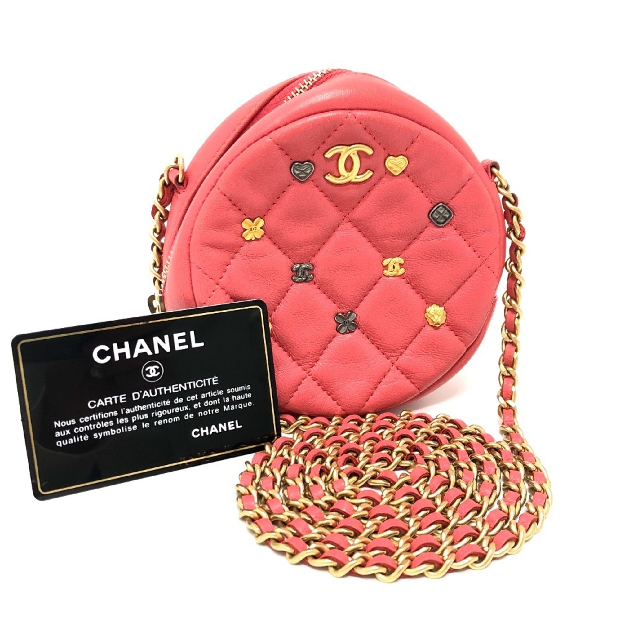 Chanel Pink Leather Pochette Shoulder Bag (Pre-Owned)